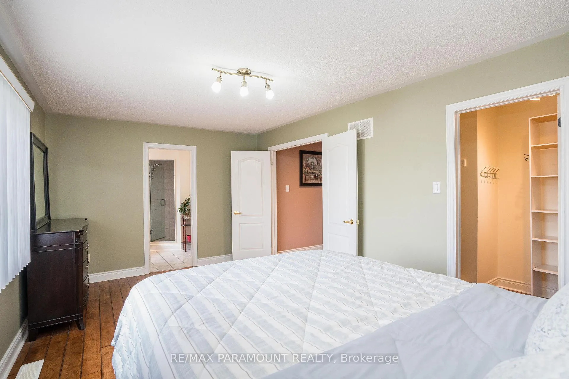 Photo 27 of 19 River Rock Crescent, Brampton, Fletcher's Meadow — HOMEH