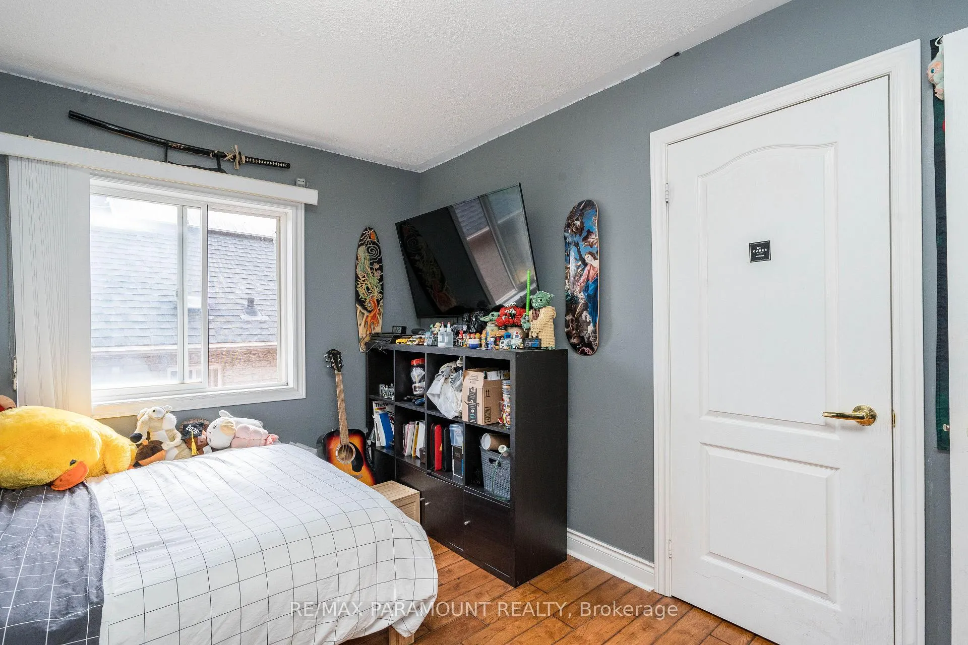 Photo 33 of 19 River Rock Crescent, Brampton, Fletcher's Meadow — HOMEH