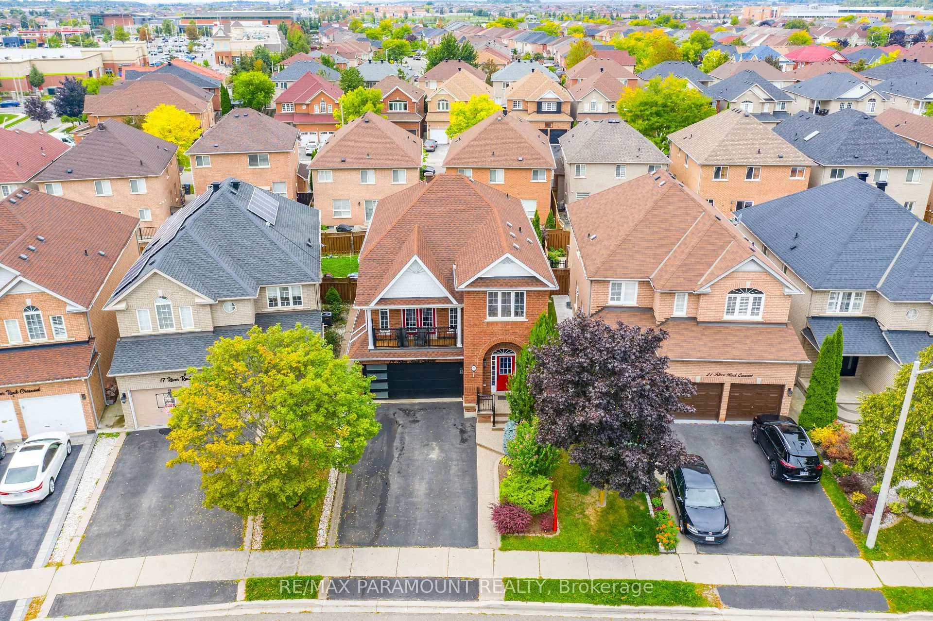 Photo 47 of 19 River Rock Crescent, Brampton, Fletcher's Meadow — HOMEH
