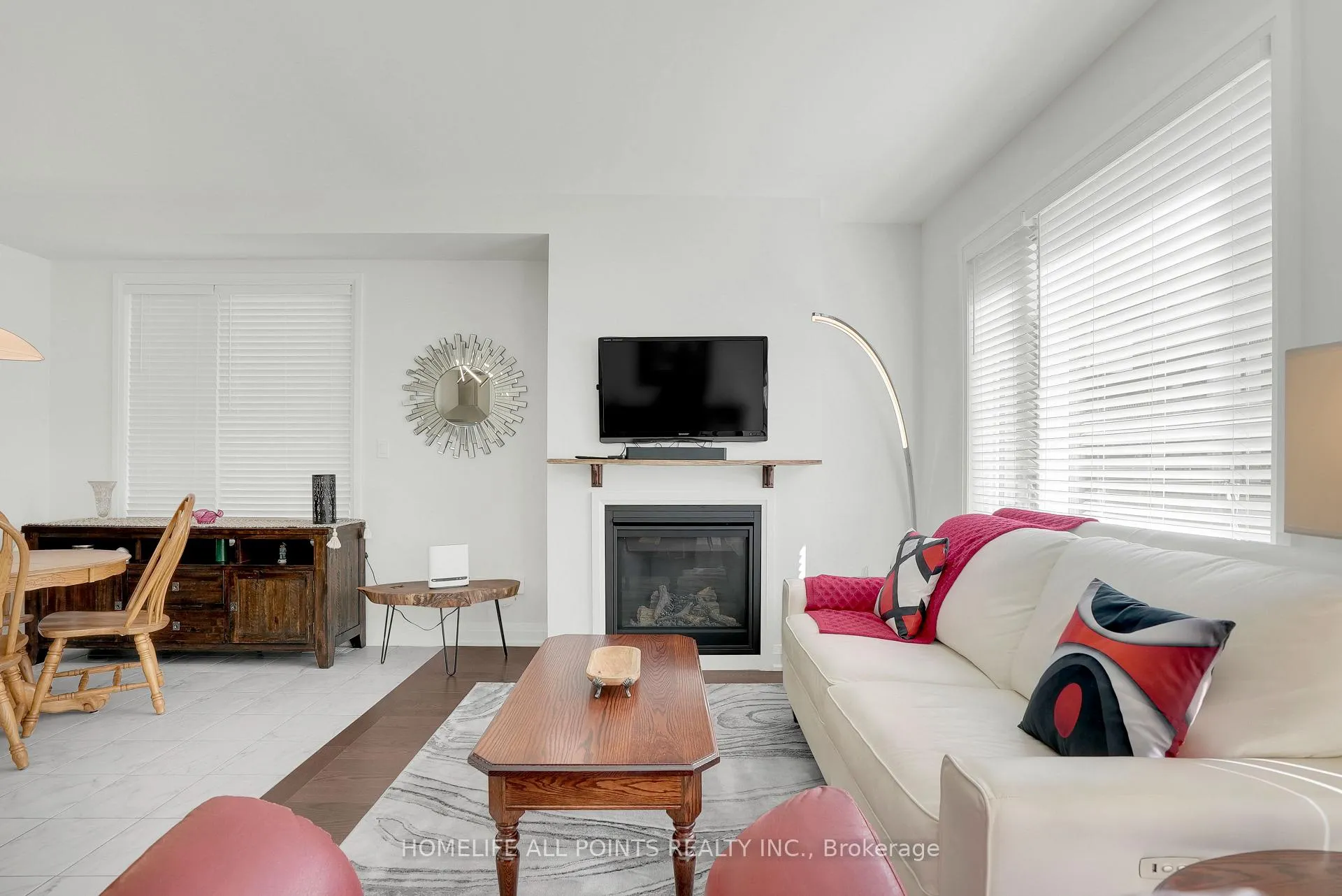 Photo 17 of 17 Sweet Cicely Street, Springwater, Midhurst — HOMEH