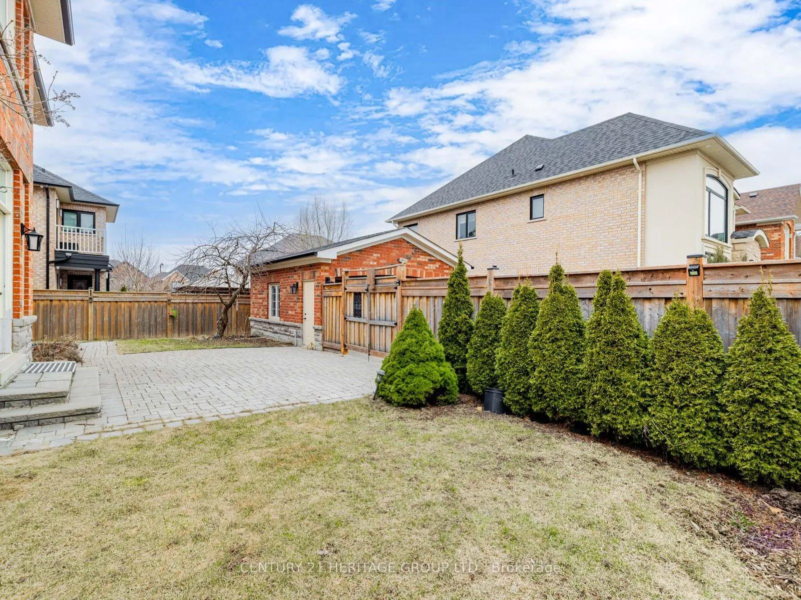 Photo 24 of 69 Morland Crescent, Aurora, Bayview Northeast — HOMEH