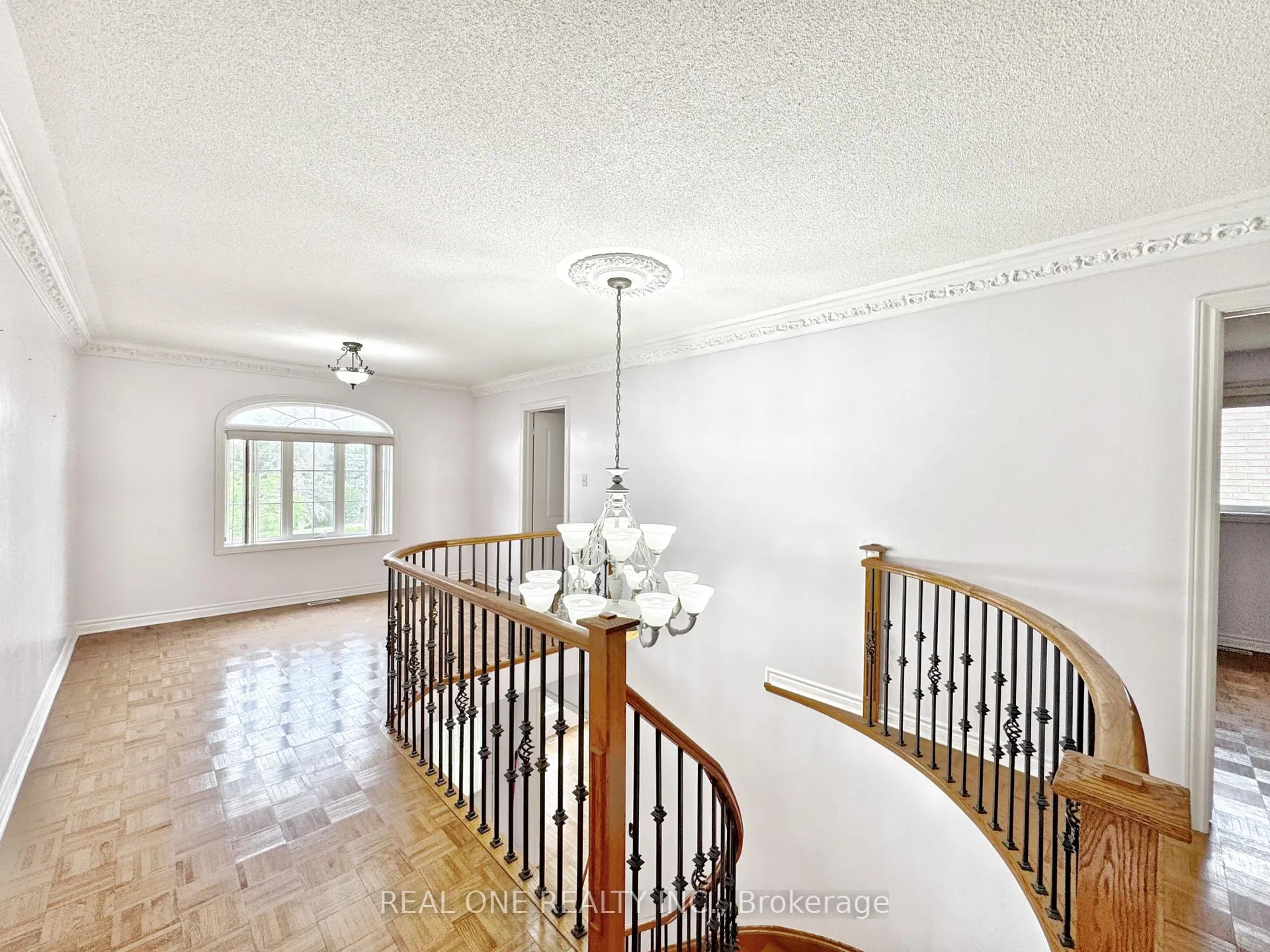 Photo 12 of 9649 Keele Street, Vaughan, Maple — HOMEH