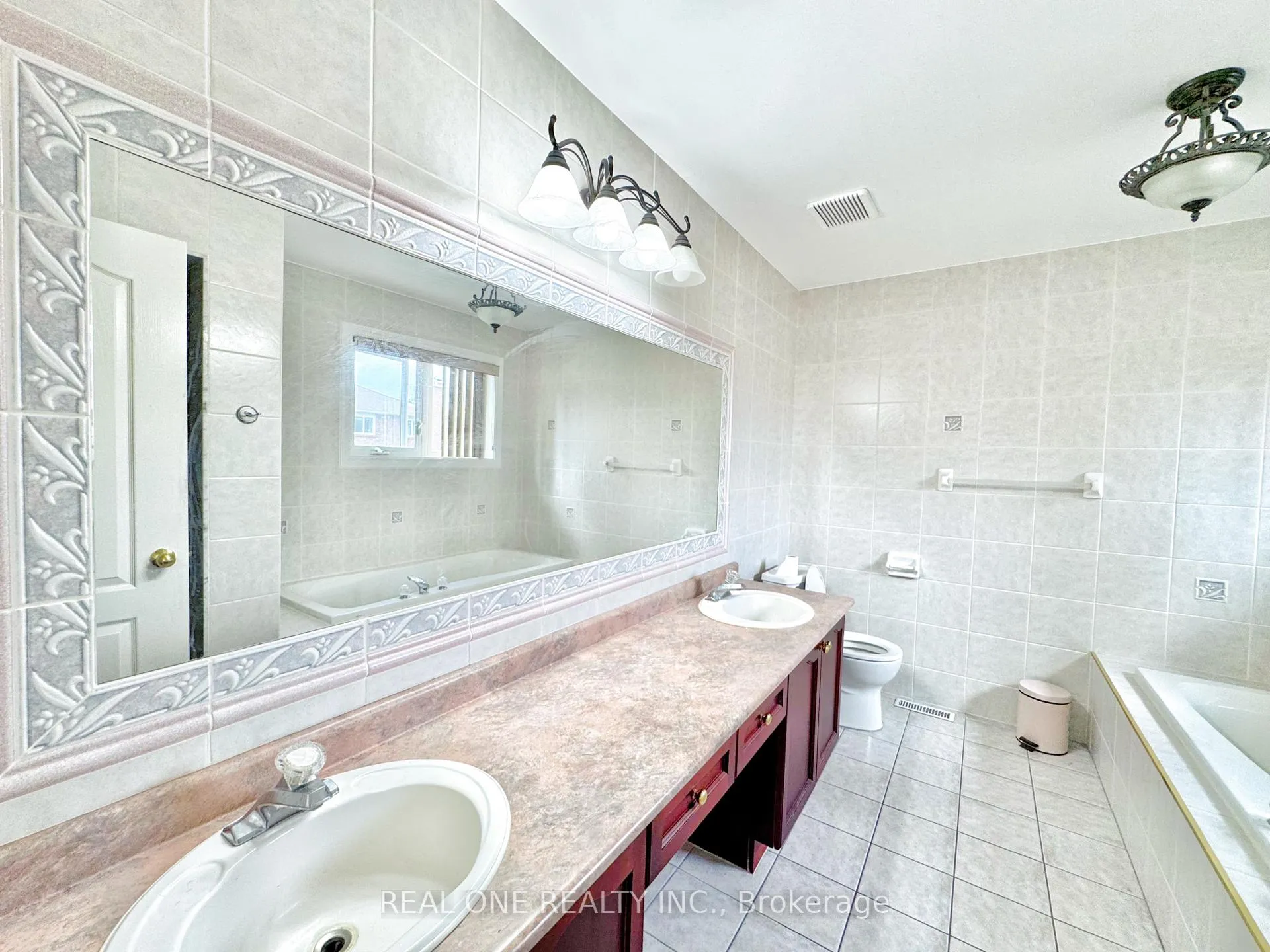 Photo 15 of 9649 Keele Street, Vaughan, Maple — HOMEH
