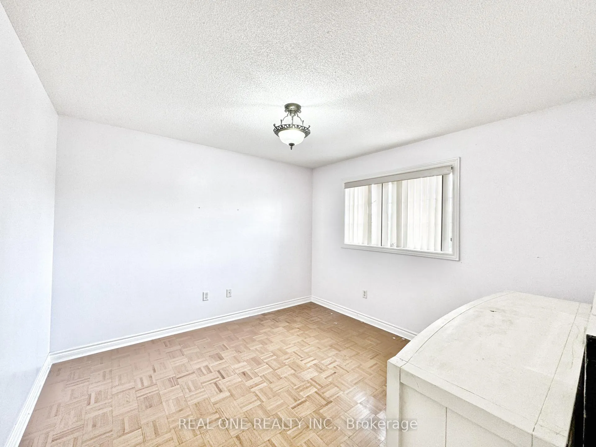Photo 17 of 9649 Keele Street, Vaughan, Maple — HOMEH