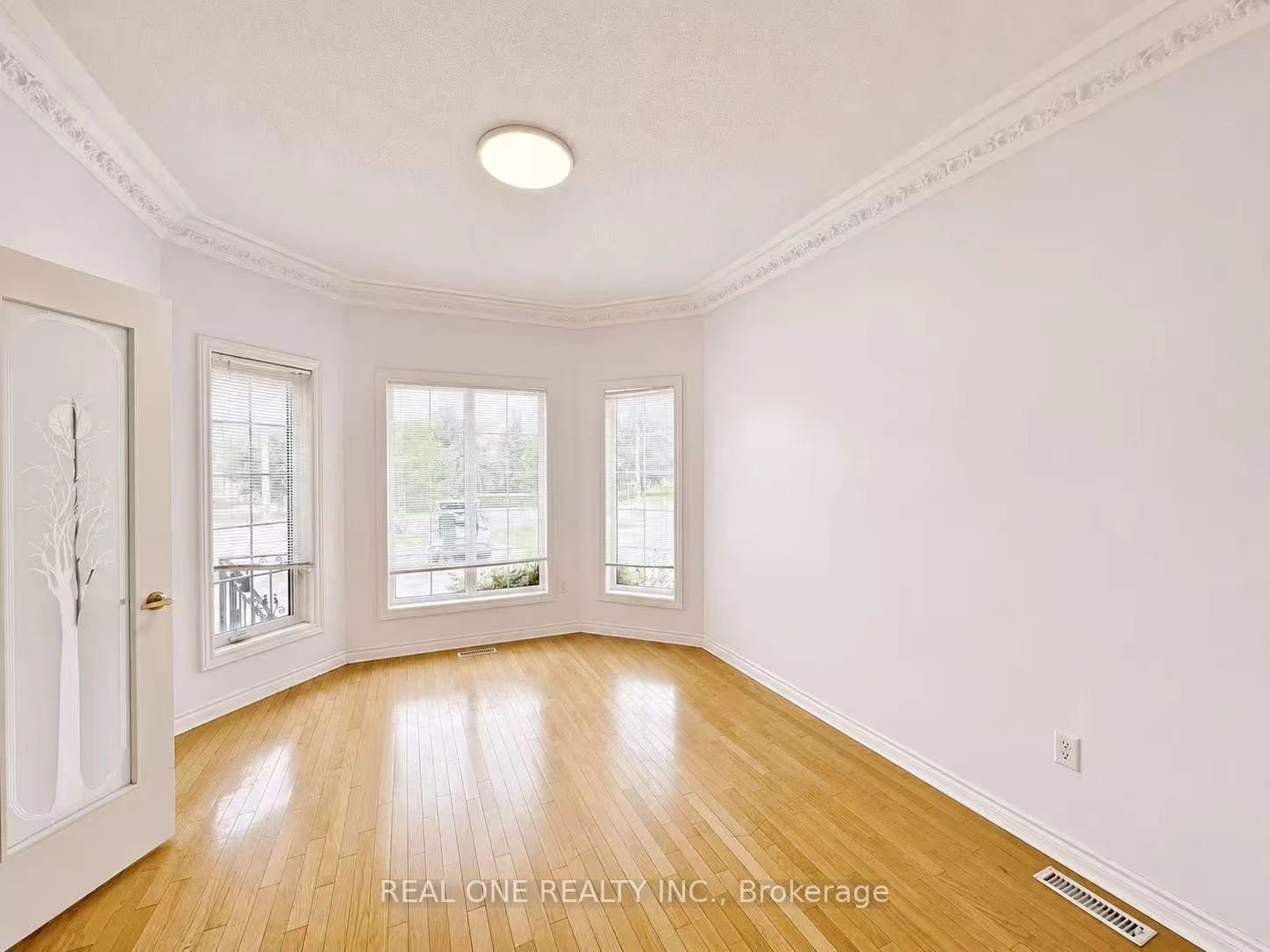 Photo 21 of 9649 Keele Street, Vaughan, Maple — HOMEH