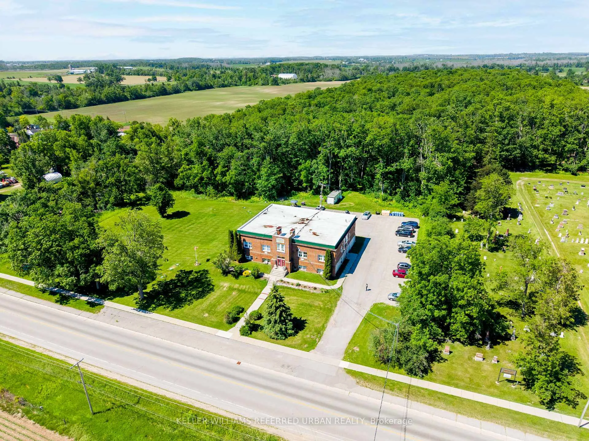 Photo 3 of 479 Eldon Road, Kawartha Lakes, Little Britain — HOMEH