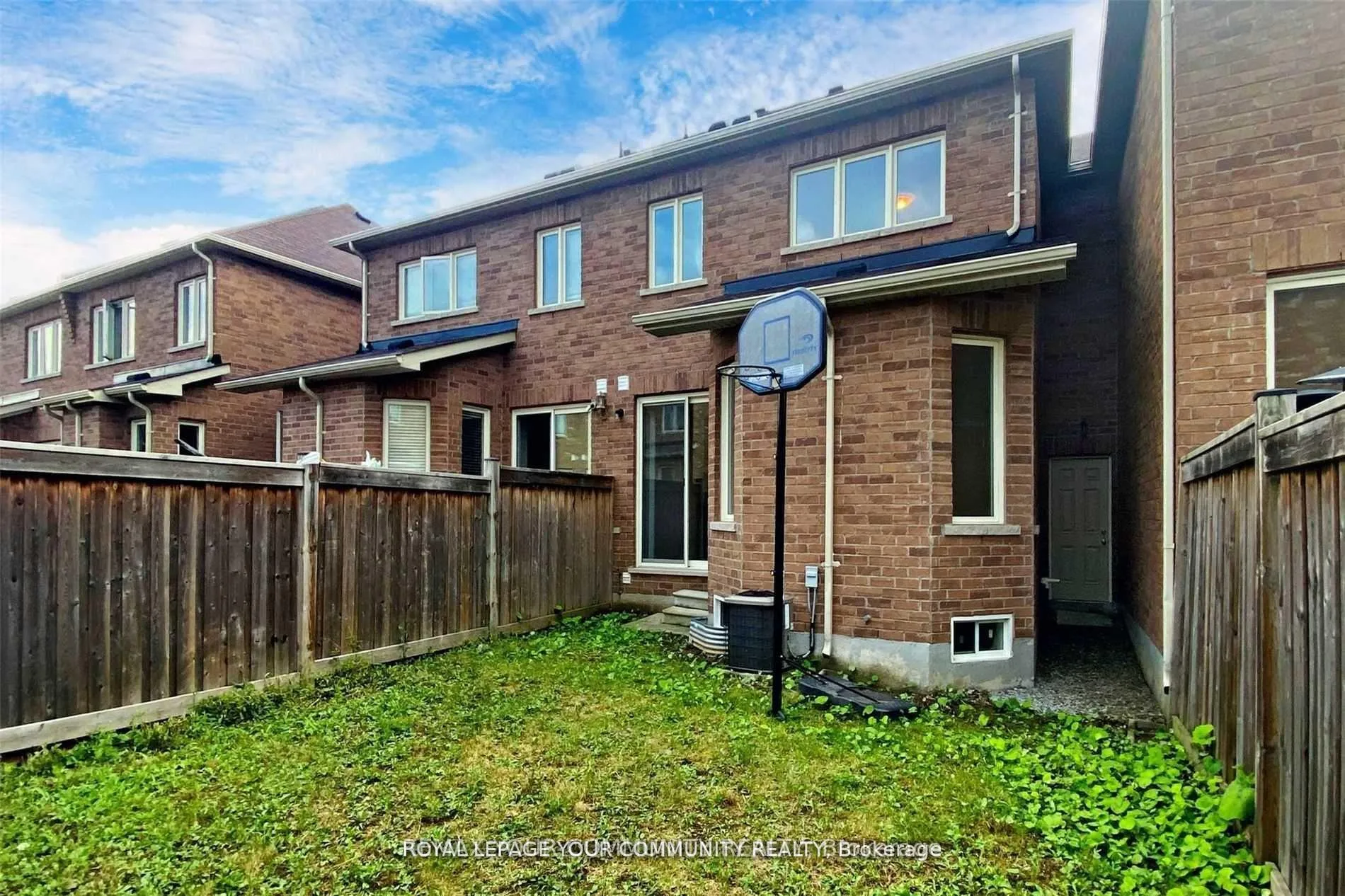 Photo 35 of 34 Thistle Avenue, Richmond Hill, Jefferson — HOMEH