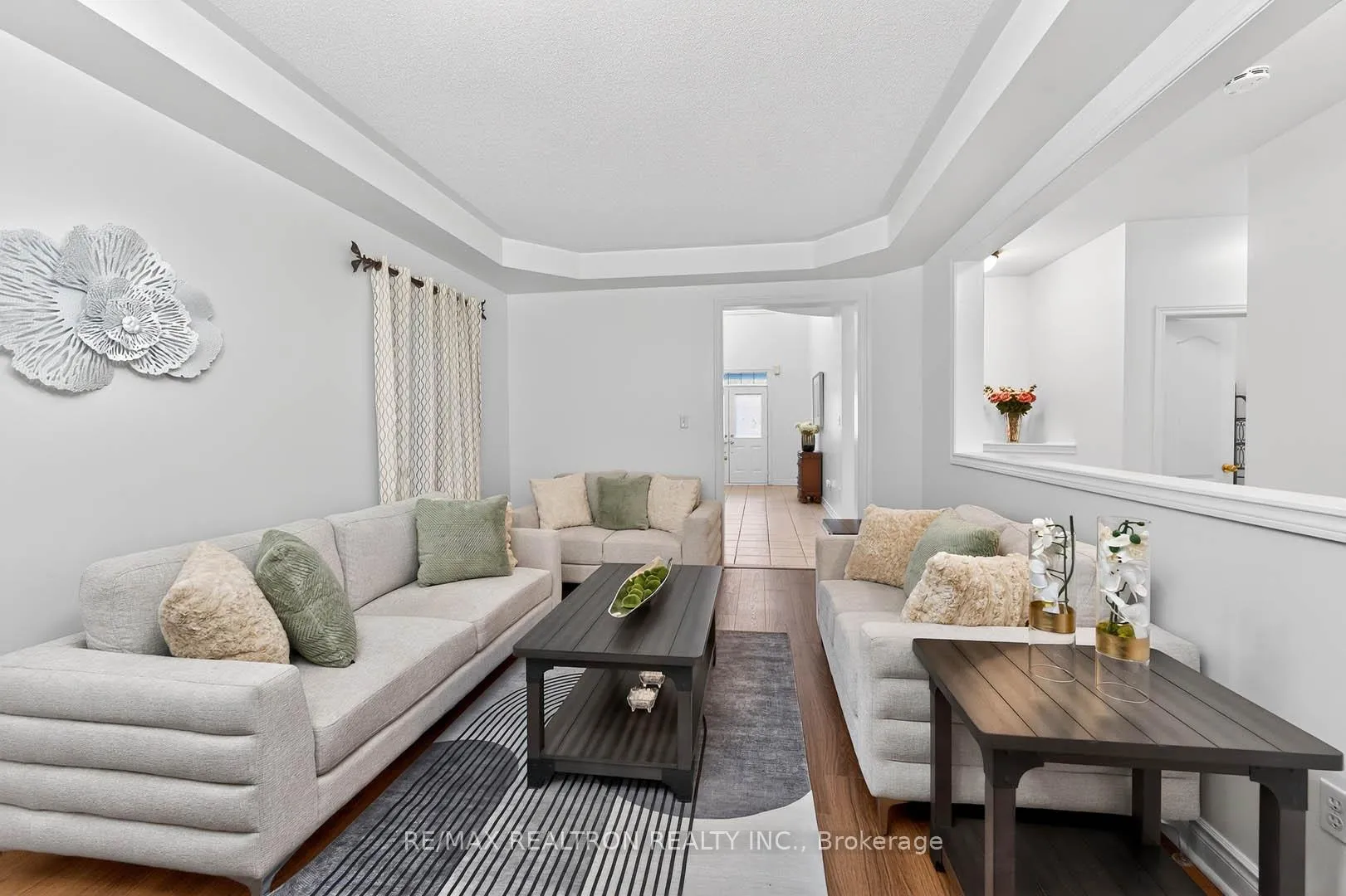 Photo 6 of 71 Timber Valley Avenue, Richmond Hill, Oak Ridges — HOMEH