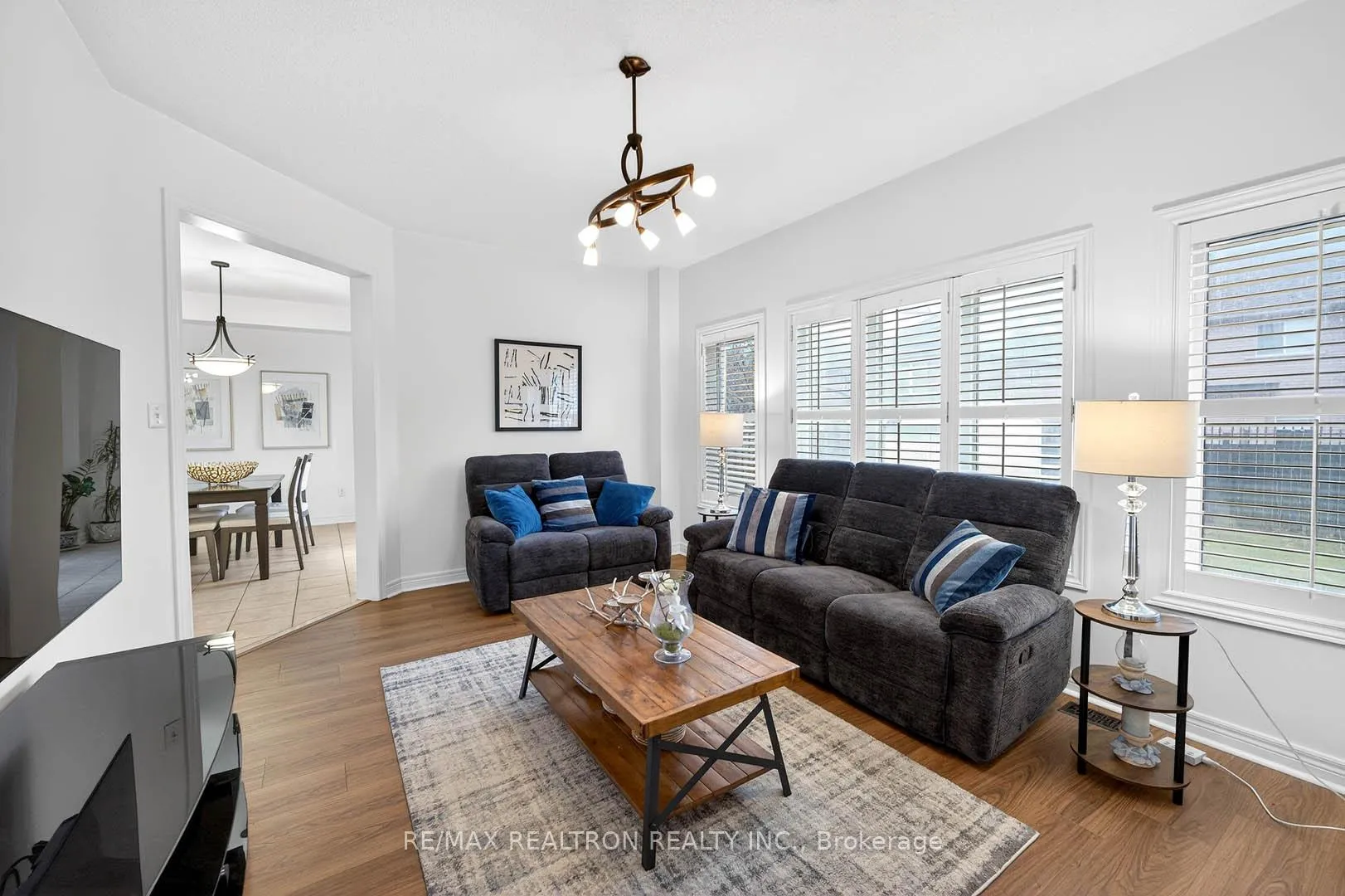 Photo 12 of 71 Timber Valley Avenue, Richmond Hill, Oak Ridges — HOMEH