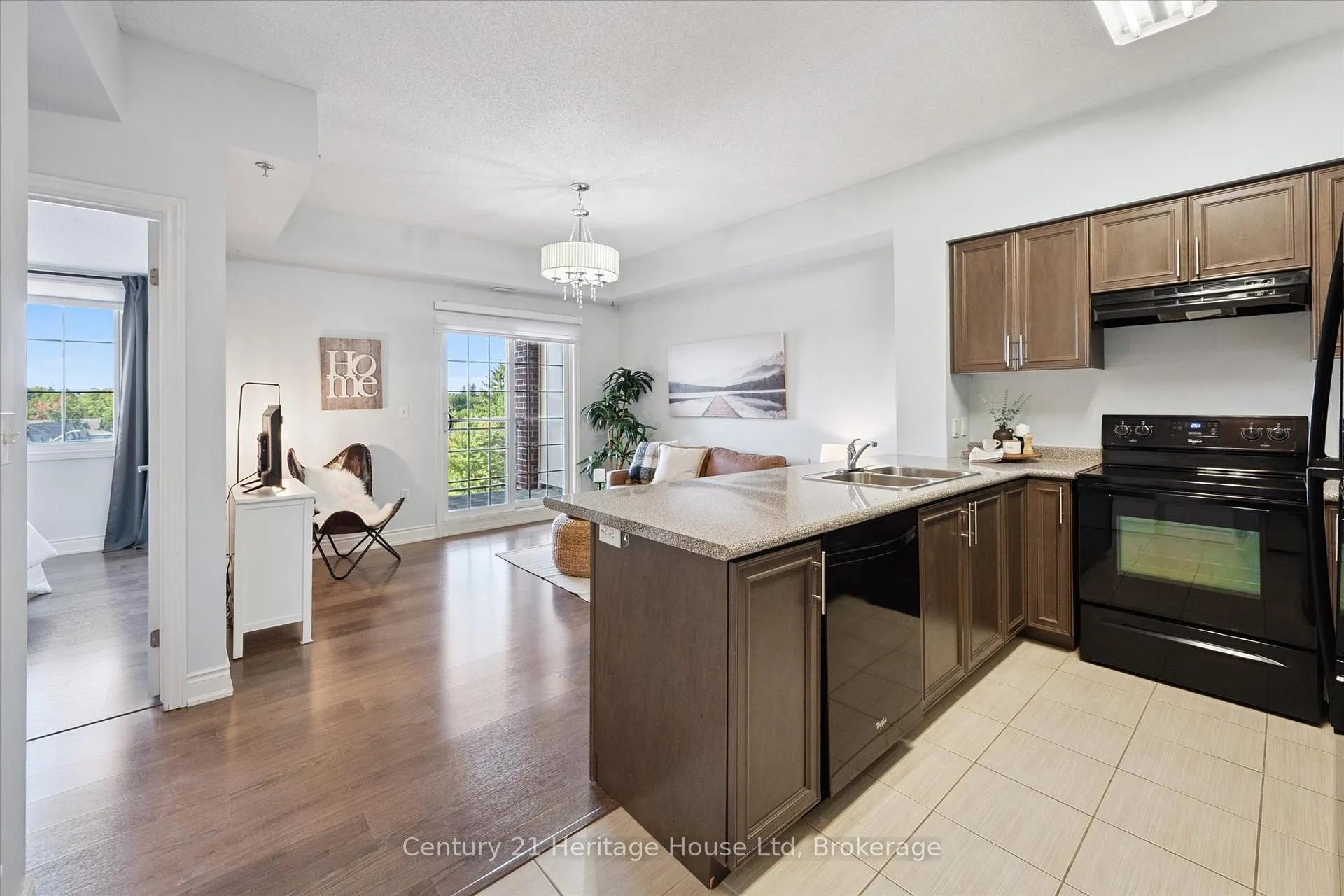 Photo 9 of Unit 404, 1440 Gordon Street, Guelph, Pineridge/Westminster Woods — HOMEH