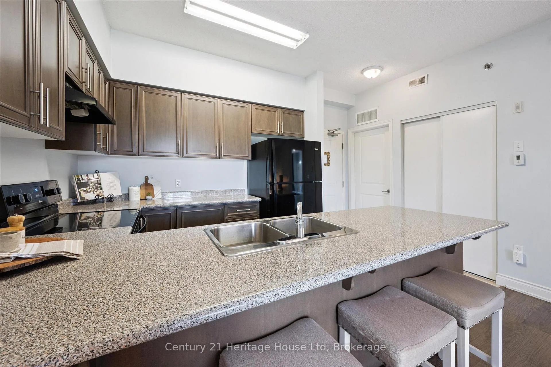 Photo 14 of Unit 404, 1440 Gordon Street, Guelph, Pineridge/Westminster Woods — HOMEH