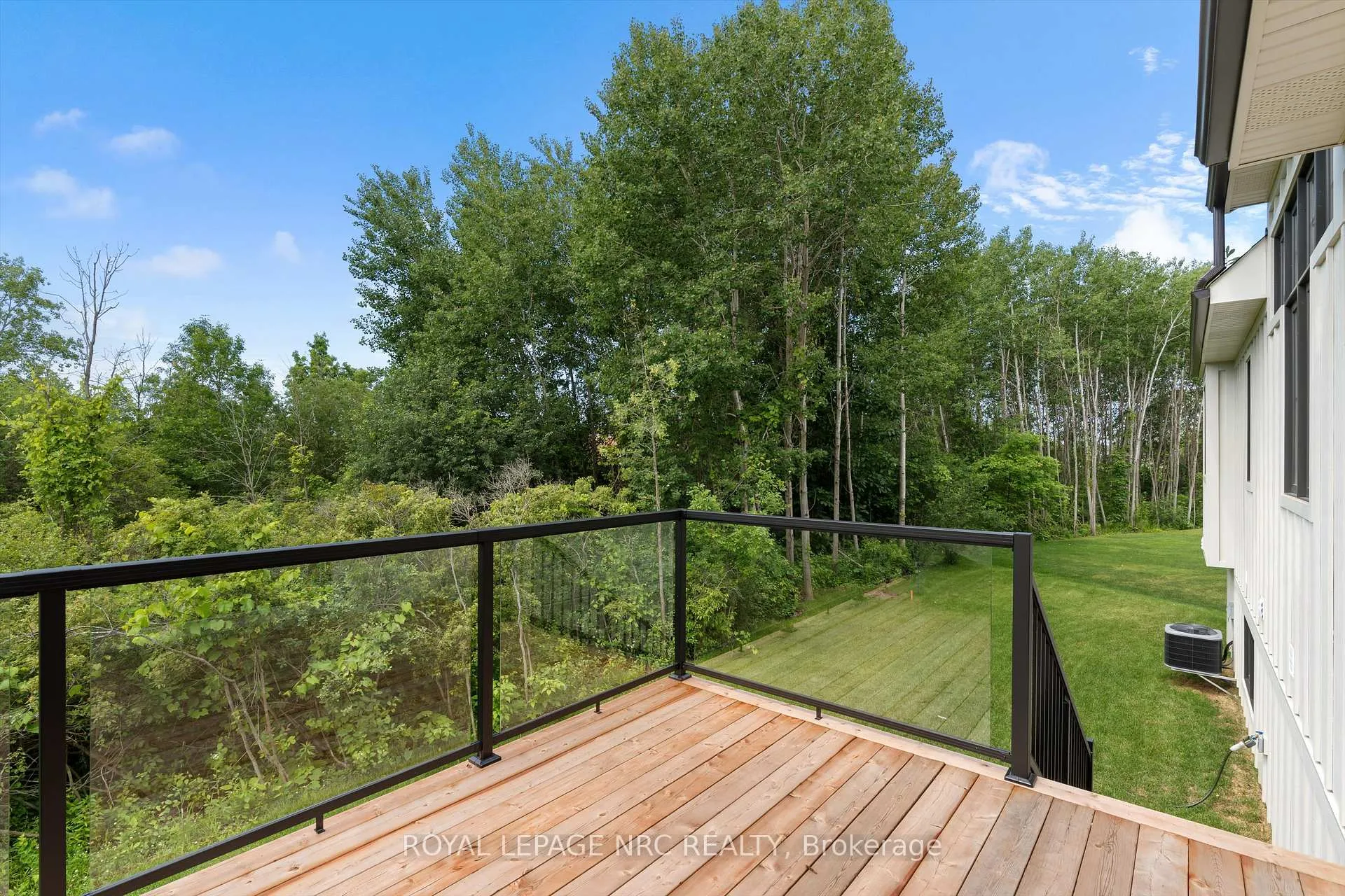 Photo 32 of 61 Westcott Road, Welland, West Welland — HOMEH