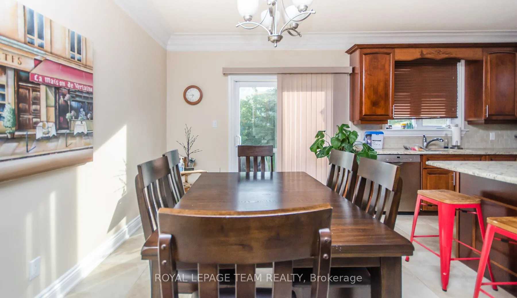 Photo 7 of Unit A, 526 Hilson Avenue, Ottawa, Westboro/Hampton Park — HOMEH