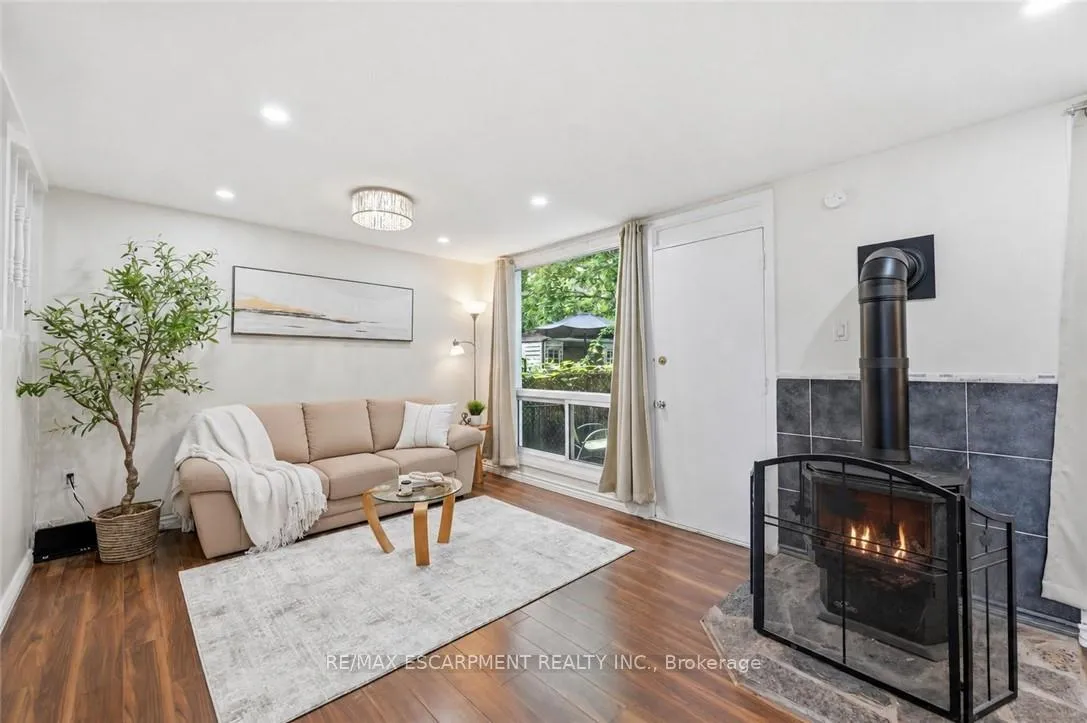 Photo 4 of Unit B52, 25 Britten Close, Hamilton, Rolston — HOMEH
