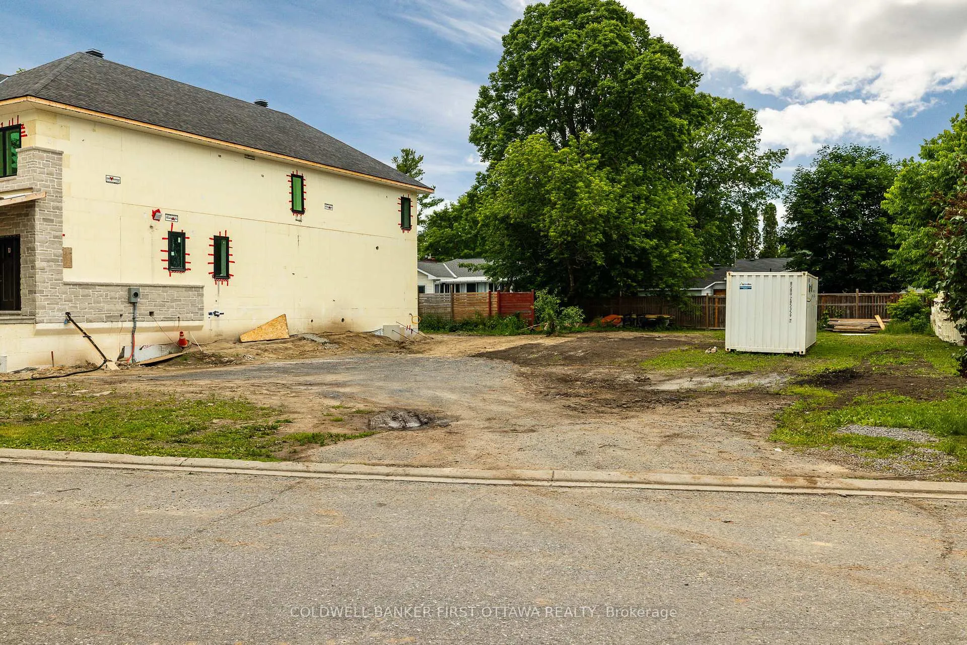 Photo 2 of 165 King Street, Carleton Place, Carleton Place — HOMEH