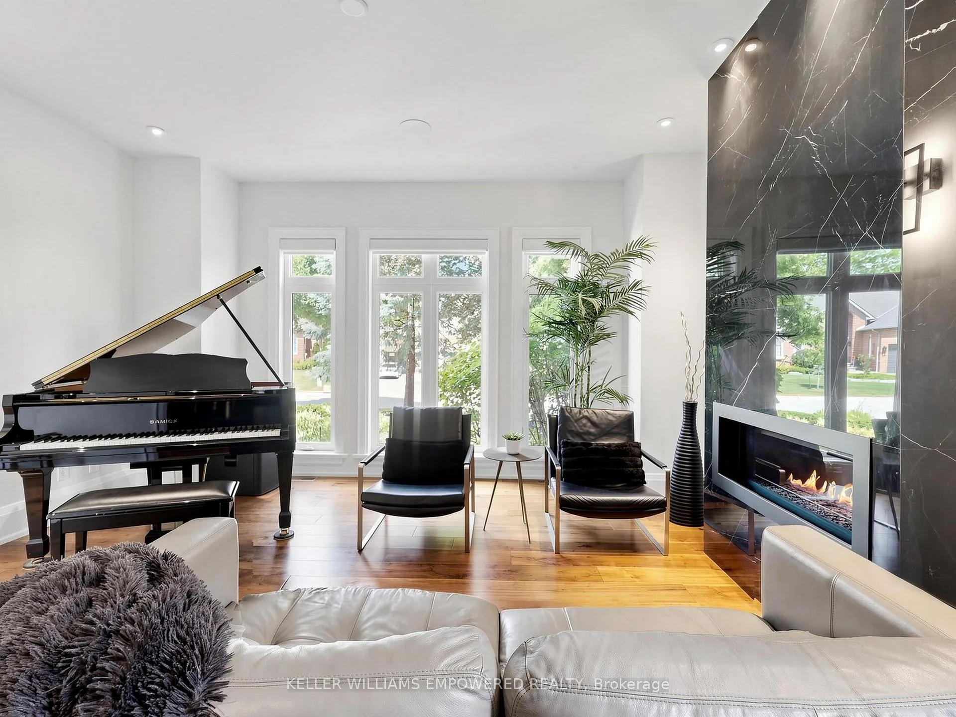 Photo 14 of 93 Longview Crescent, Vaughan, Islington Woods — HOMEH