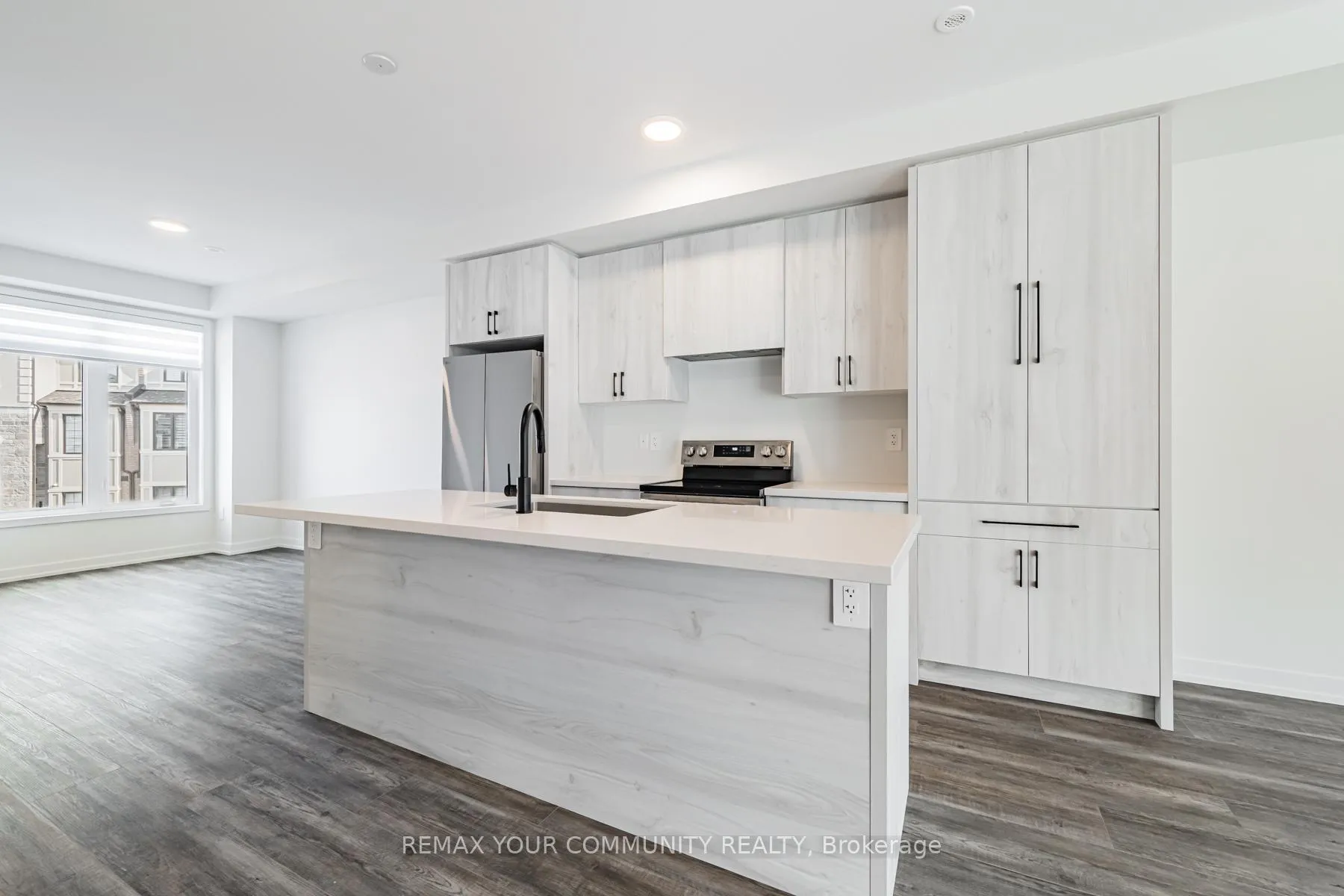 Photo 1 of 16 Agnes Lane, Richmond Hill, Headford Business Park — HOMEH