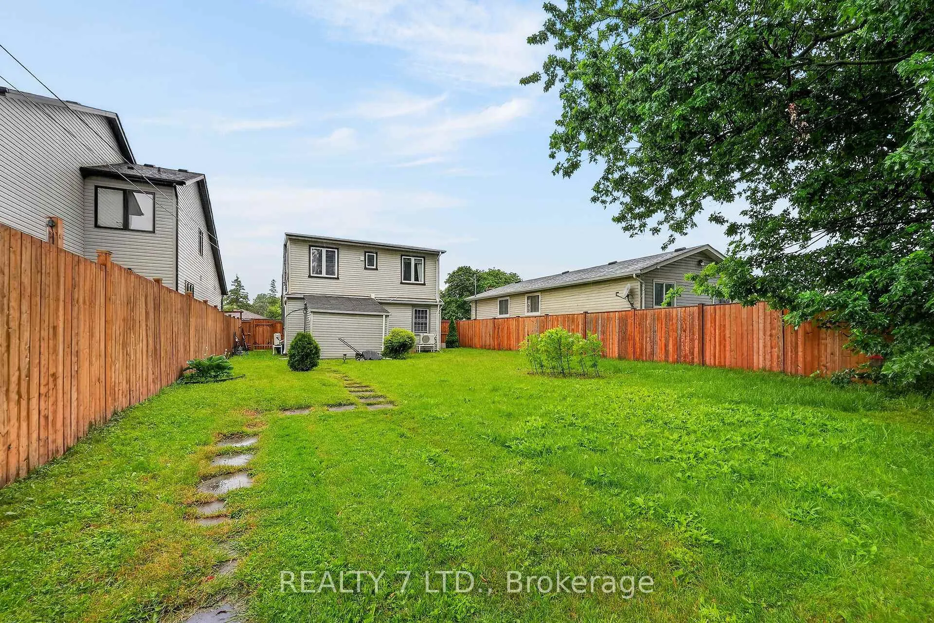 Photo 30 of 29 Lloyd Street, St. Catharines, Western Hill — HOMEH