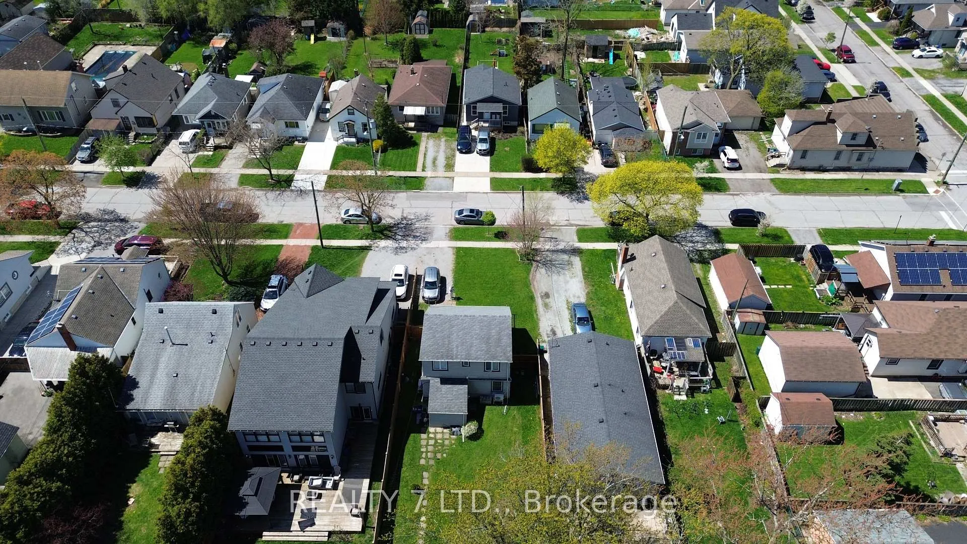 Photo 32 of 29 Lloyd Street, St. Catharines, Western Hill — HOMEH