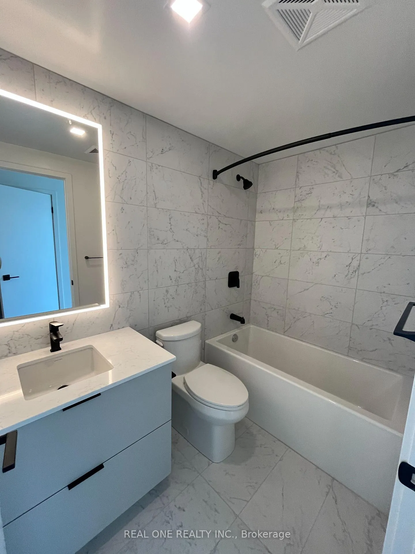 Photo 20 of Unit 2802, 609 Sherbourne street, Toronto, North St. James Town — HOMEH