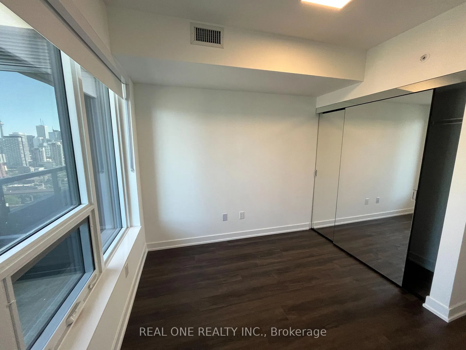 Photo 21 of Unit 2802, 609 Sherbourne street, Toronto, North St. James Town — HOMEH