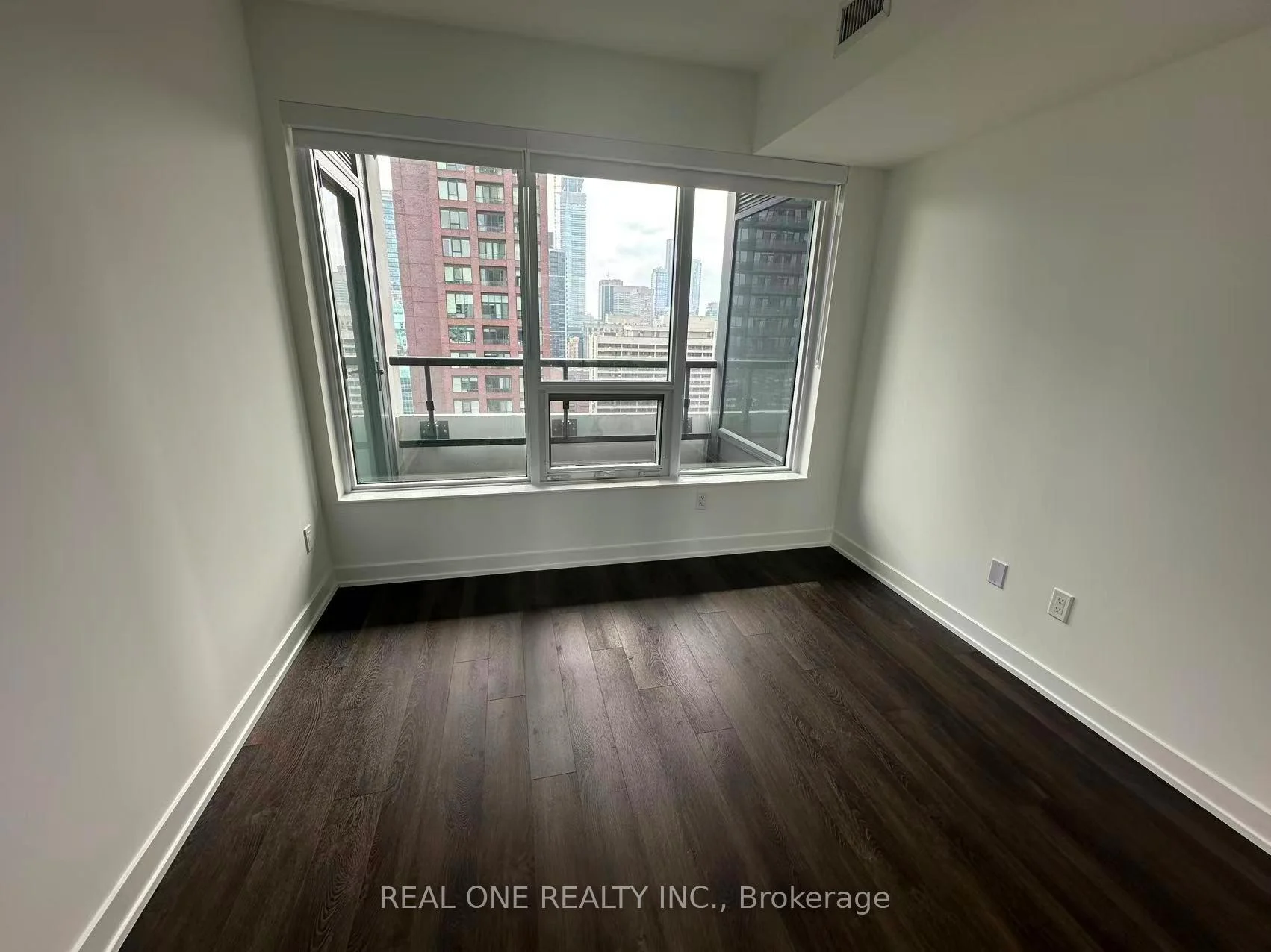 Photo 8 of Unit 2802, 609 Sherbourne street, Toronto, North St. James Town — HOMEH