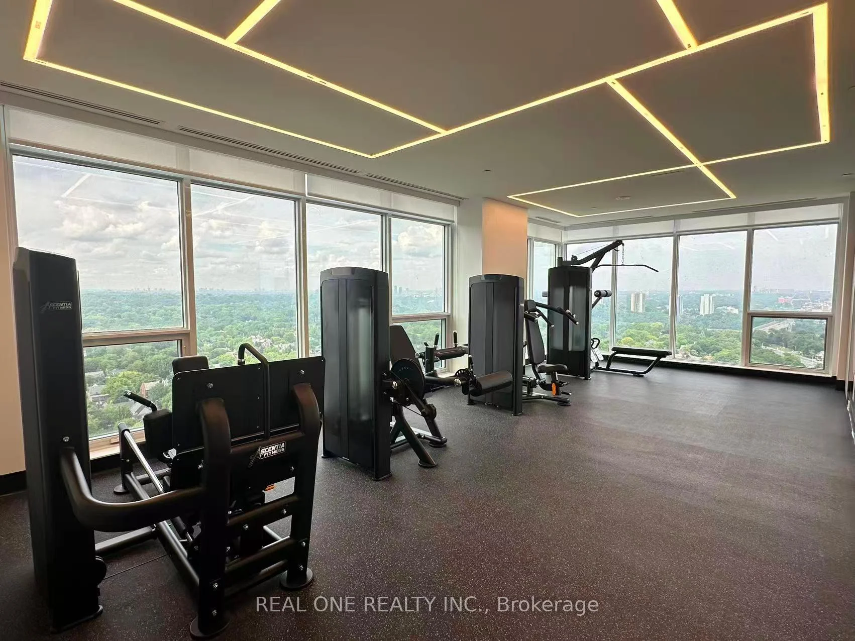 Photo 15 of Unit 2802, 609 Sherbourne street, Toronto, North St. James Town — HOMEH