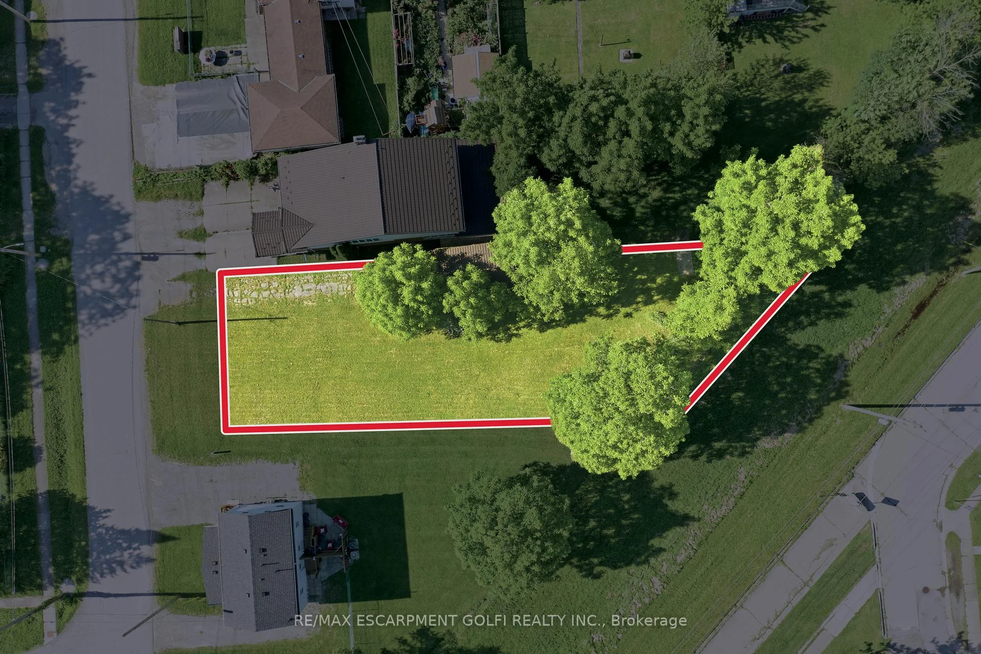 Photo 4 of 120 Queen Street S, Thorold, Thorold Downtown — HOMEH
