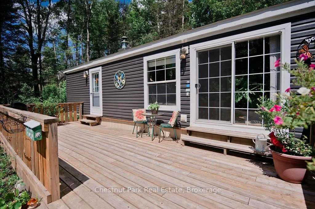 Photo 5 of Unit Unit 1, 98 North Shore Road, Kearney, Proudfoot — HOMEH