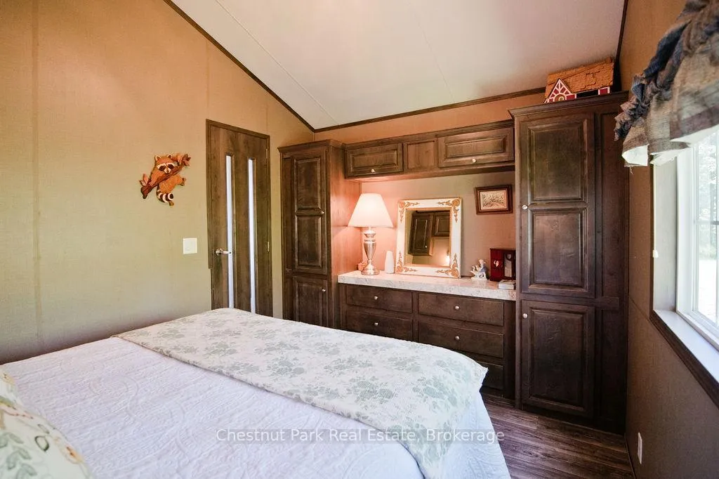 Photo 8 of Unit Unit 1, 98 North Shore Road, Kearney, Proudfoot — HOMEH