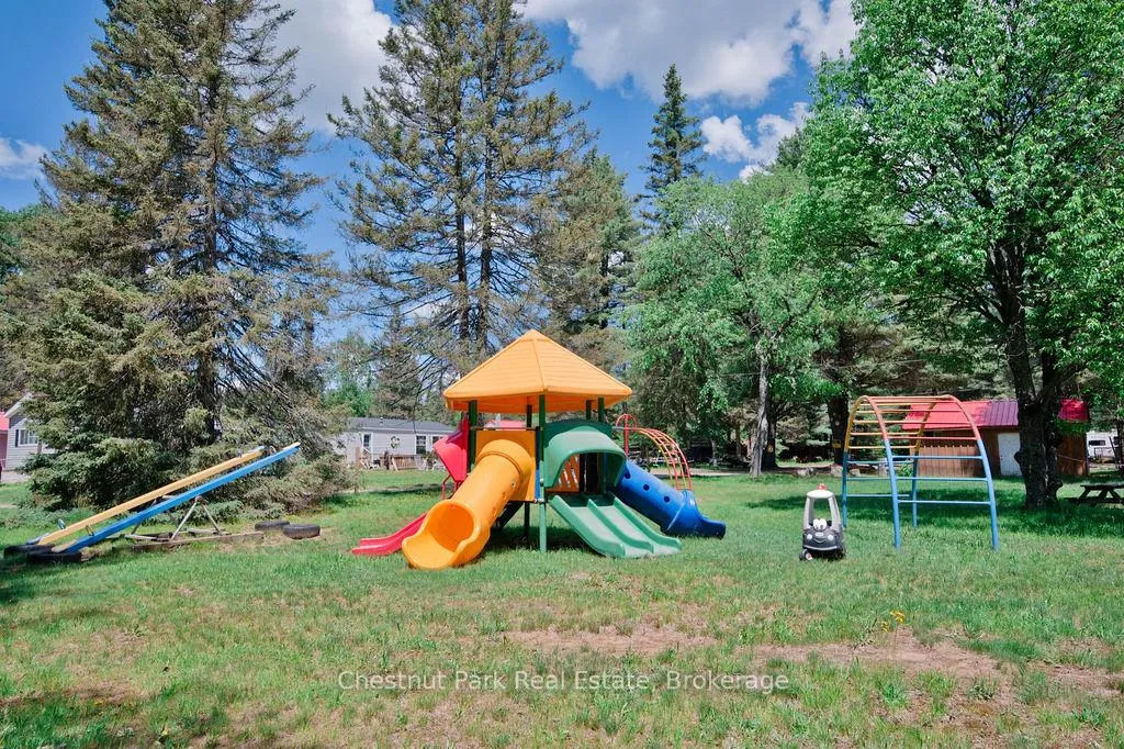 Photo 26 of Unit Unit 1, 98 North Shore Road, Kearney, Proudfoot — HOMEH