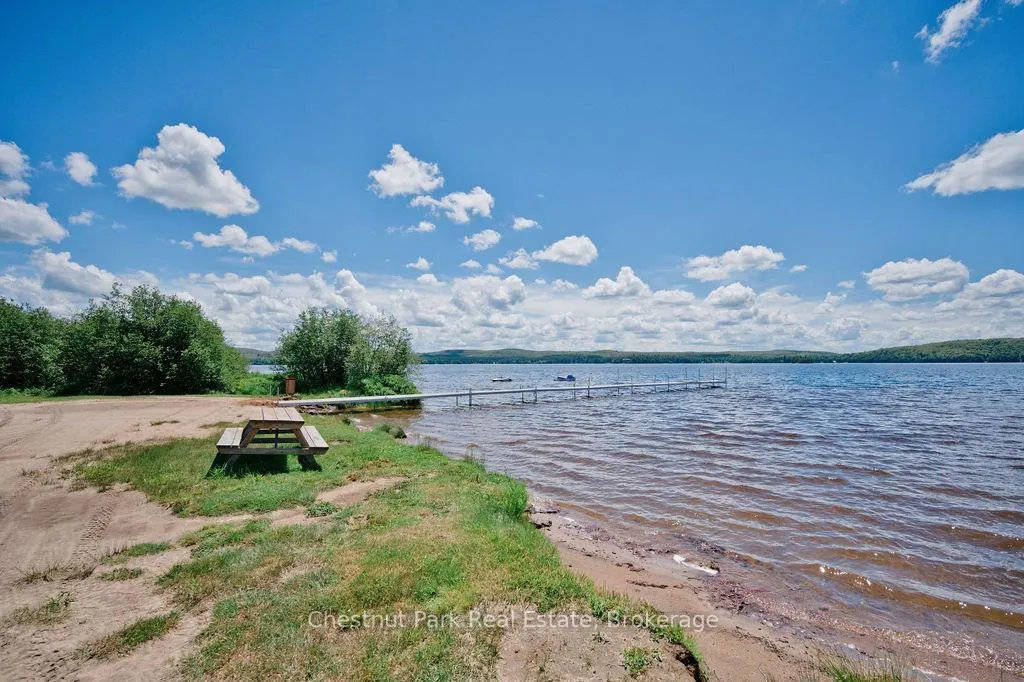 Photo 30 of Unit Unit 1, 98 North Shore Road, Kearney, Proudfoot — HOMEH