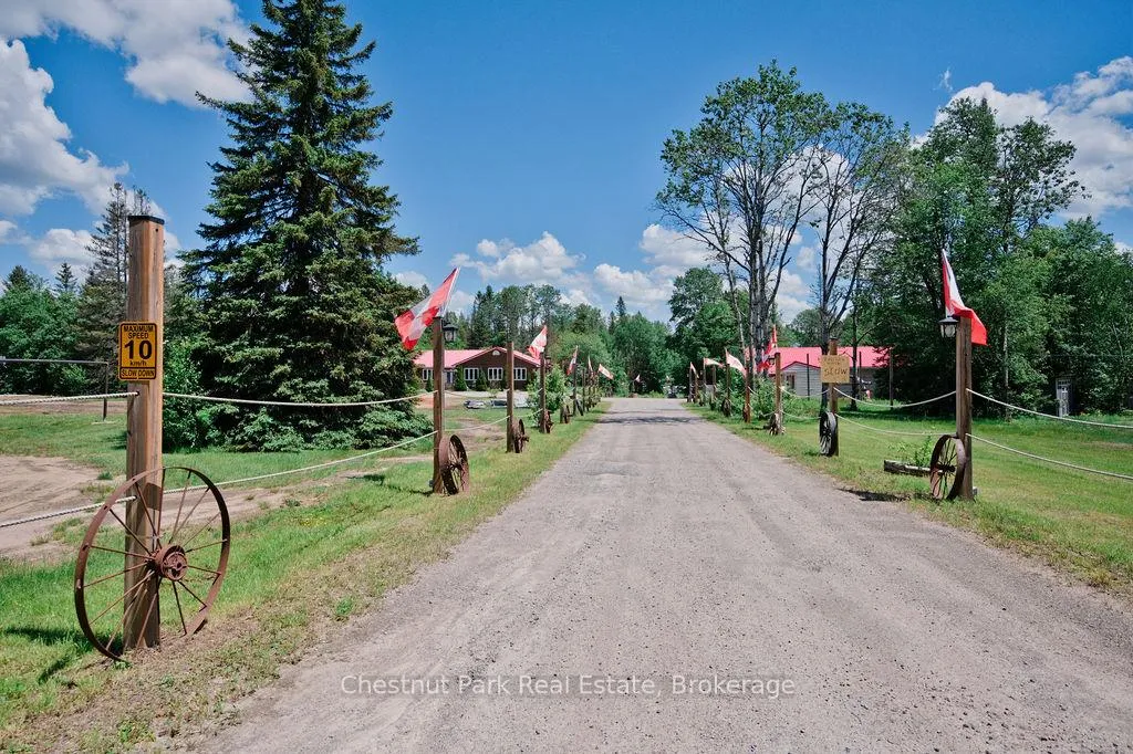Photo 32 of Unit Unit 1, 98 North Shore Road, Kearney, Proudfoot — HOMEH