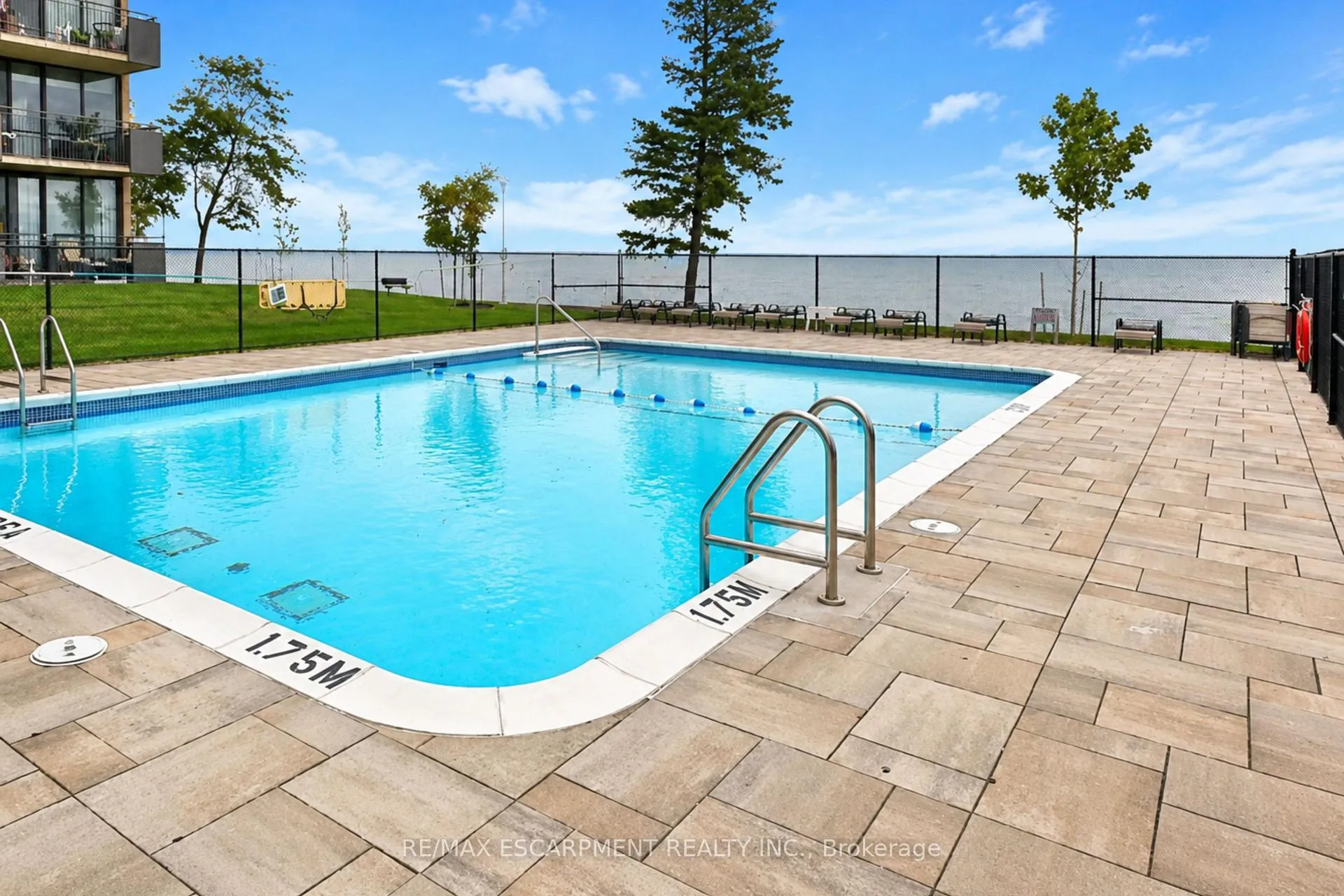 Photo 3 of Unit 211, 500 Green Road, Hamilton, Lakeshore — HOMEH