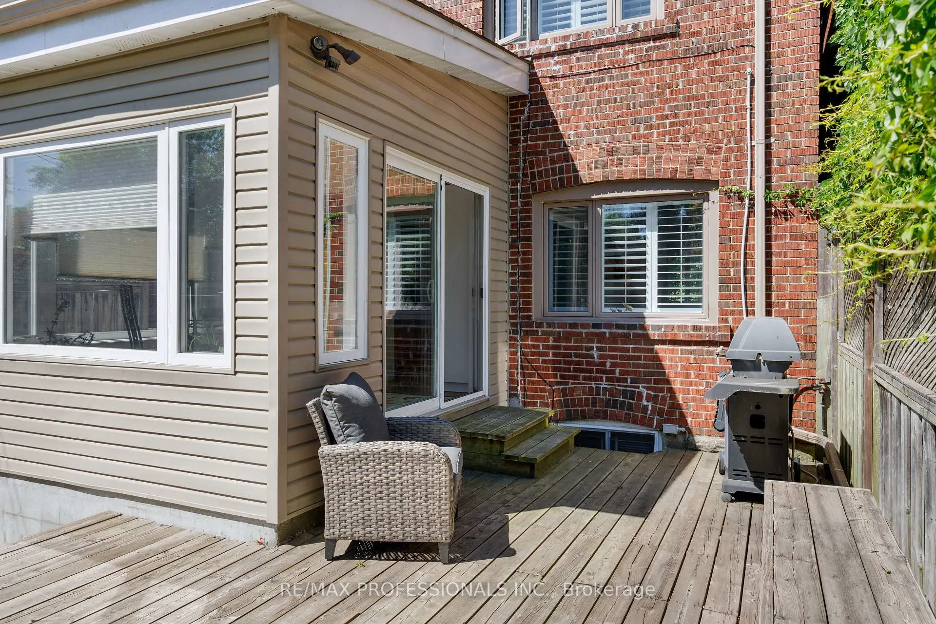 Photo 17 of 217 Humbercrest Boulevard, Toronto, Runnymede-Bloor West Village — HOMEH