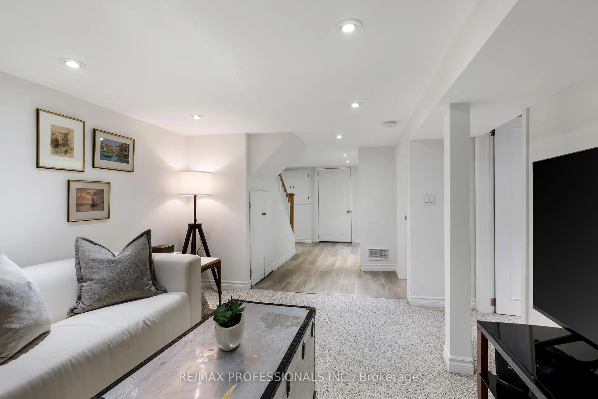 Photo 34 of 217 Humbercrest Boulevard, Toronto, Runnymede-Bloor West Village — HOMEH