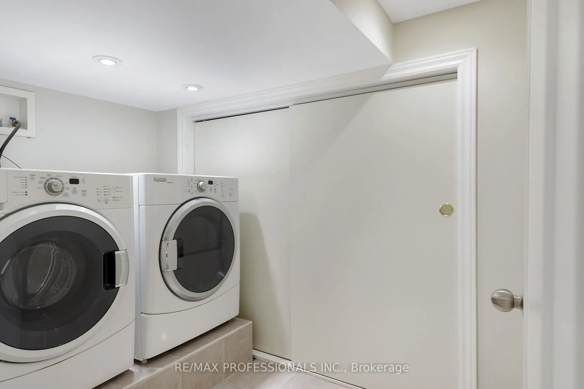 Photo 36 of 217 Humbercrest Boulevard, Toronto, Runnymede-Bloor West Village — HOMEH