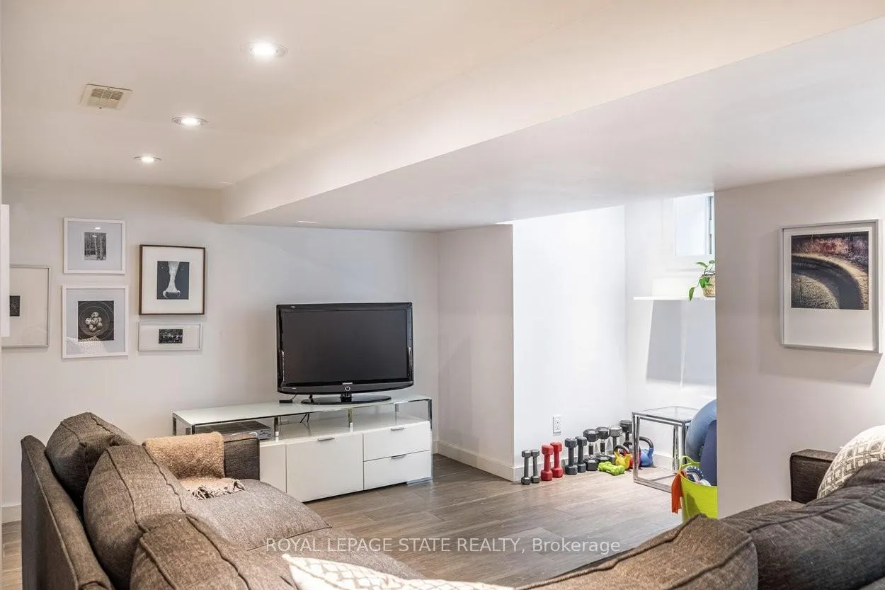 Photo 34 of 10 Beulah Avenue, Hamilton, Kirkendall — HOMEH