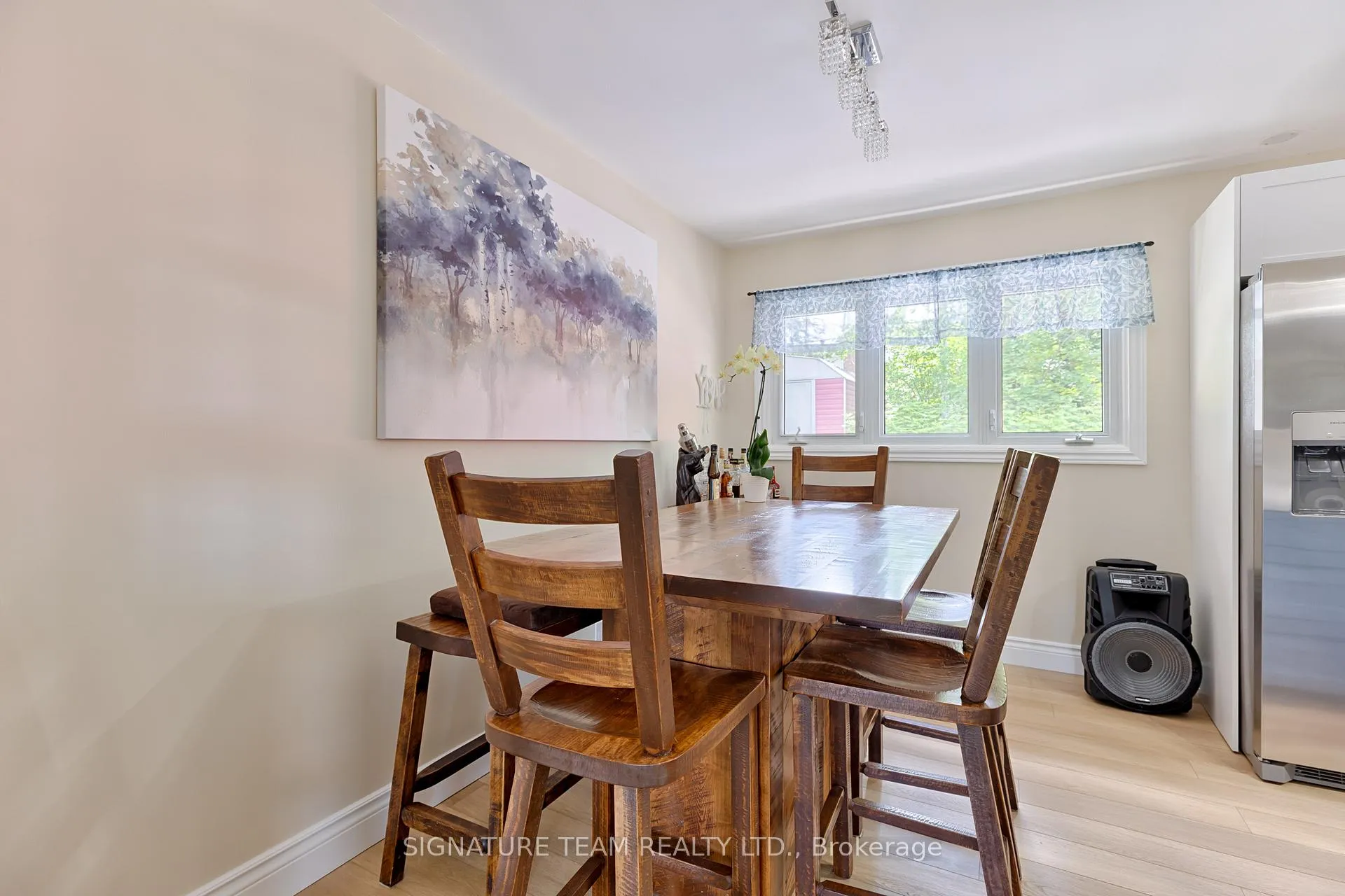 Photo 7 of 26 Parkdale Avenue, Deep River, Deep River — HOMEH