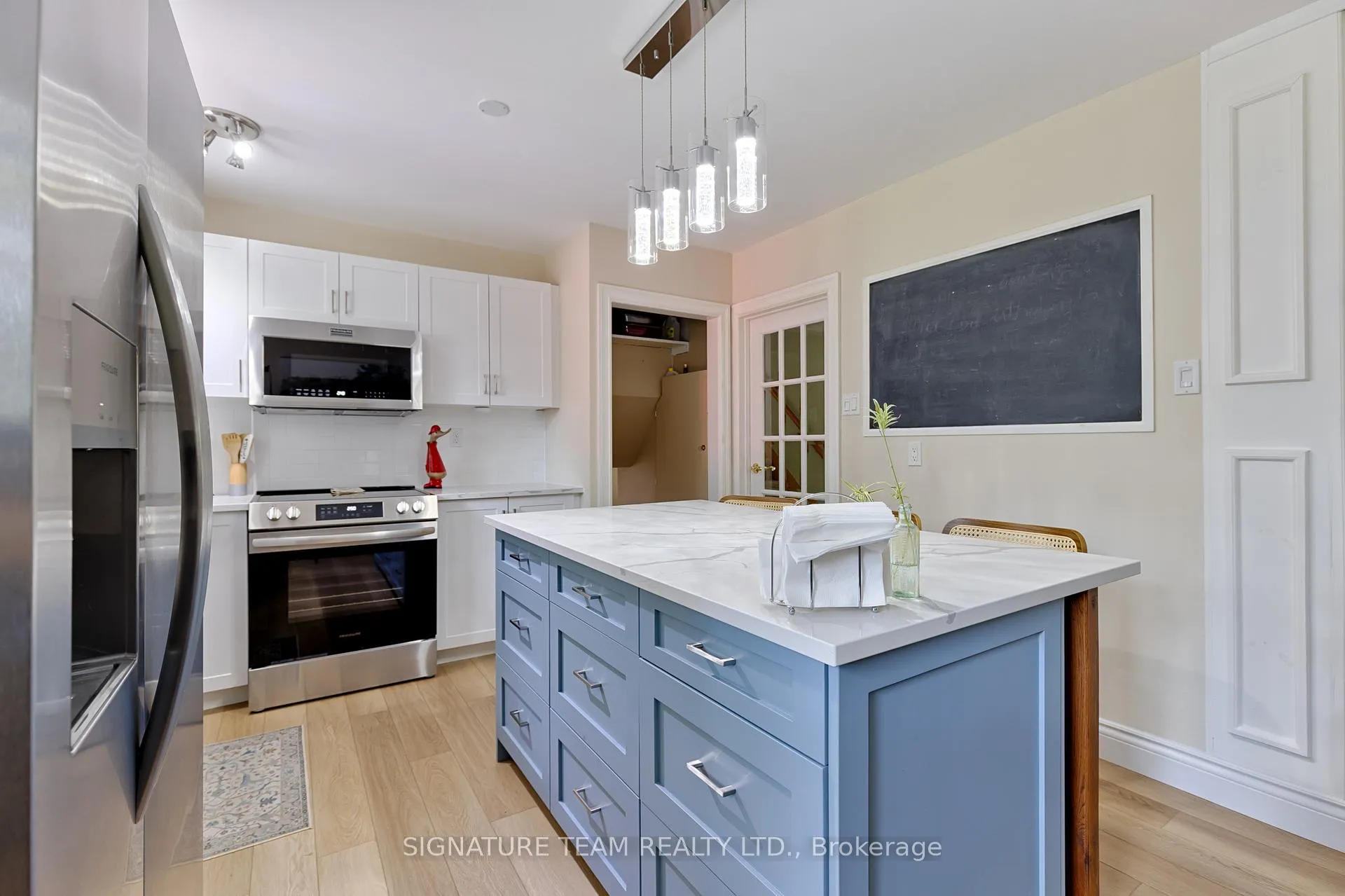 Photo 10 of 26 Parkdale Avenue, Deep River, Deep River — HOMEH