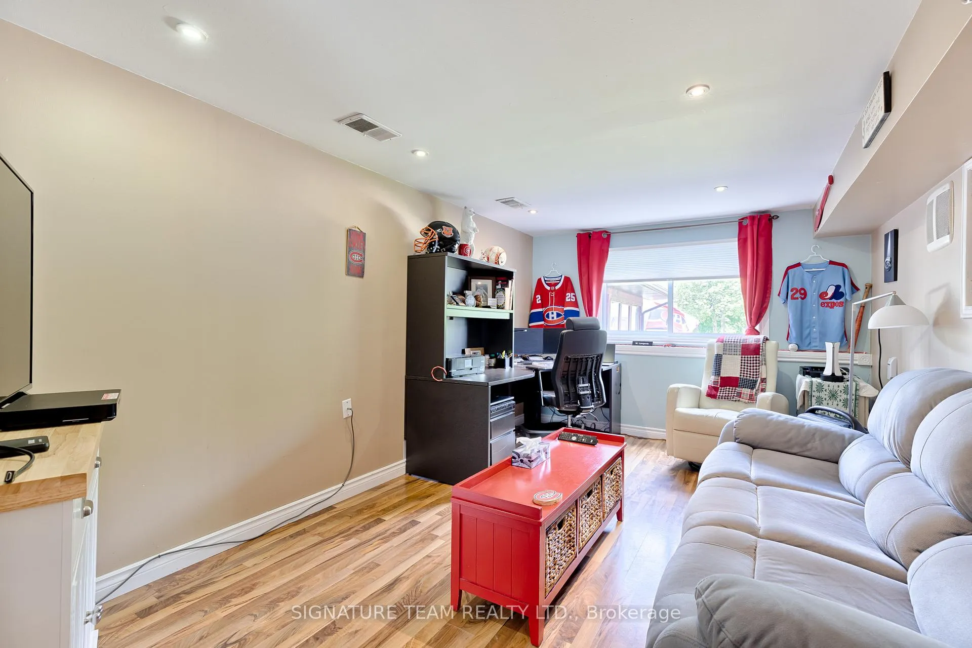 Photo 14 of 26 Parkdale Avenue, Deep River, Deep River — HOMEH