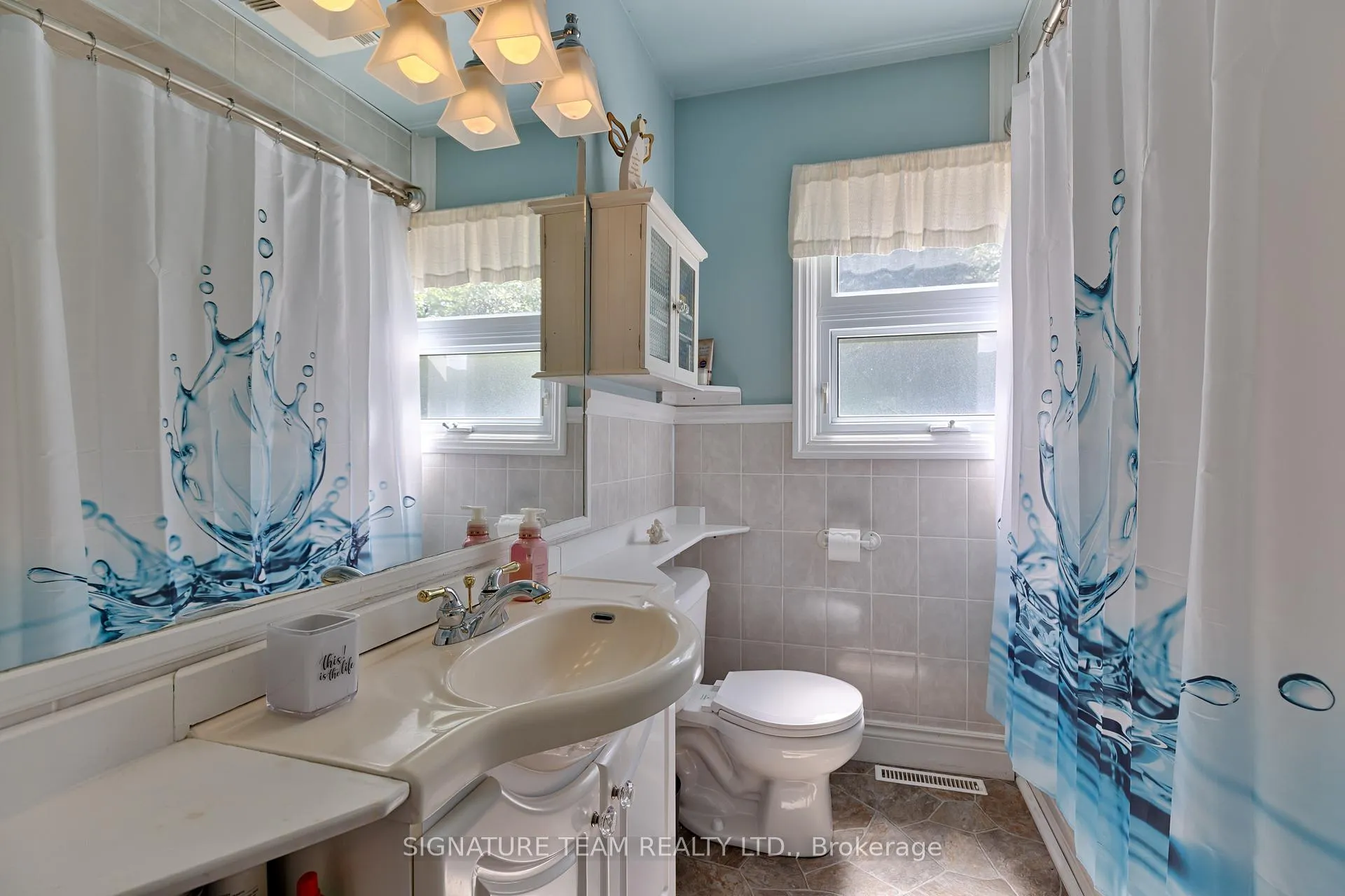 Photo 24 of 26 Parkdale Avenue, Deep River, Deep River — HOMEH