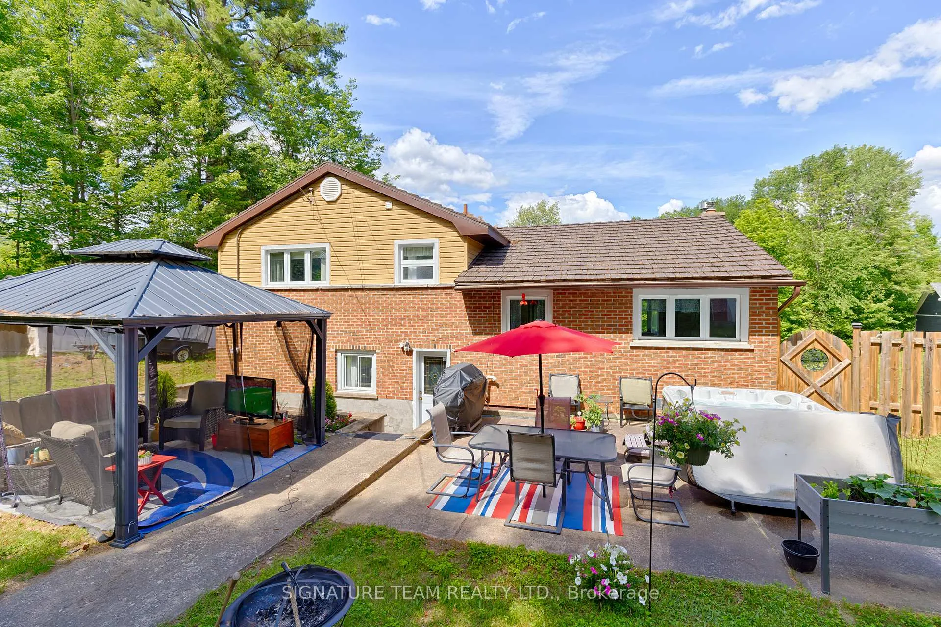 Photo 30 of 26 Parkdale Avenue, Deep River, Deep River — HOMEH