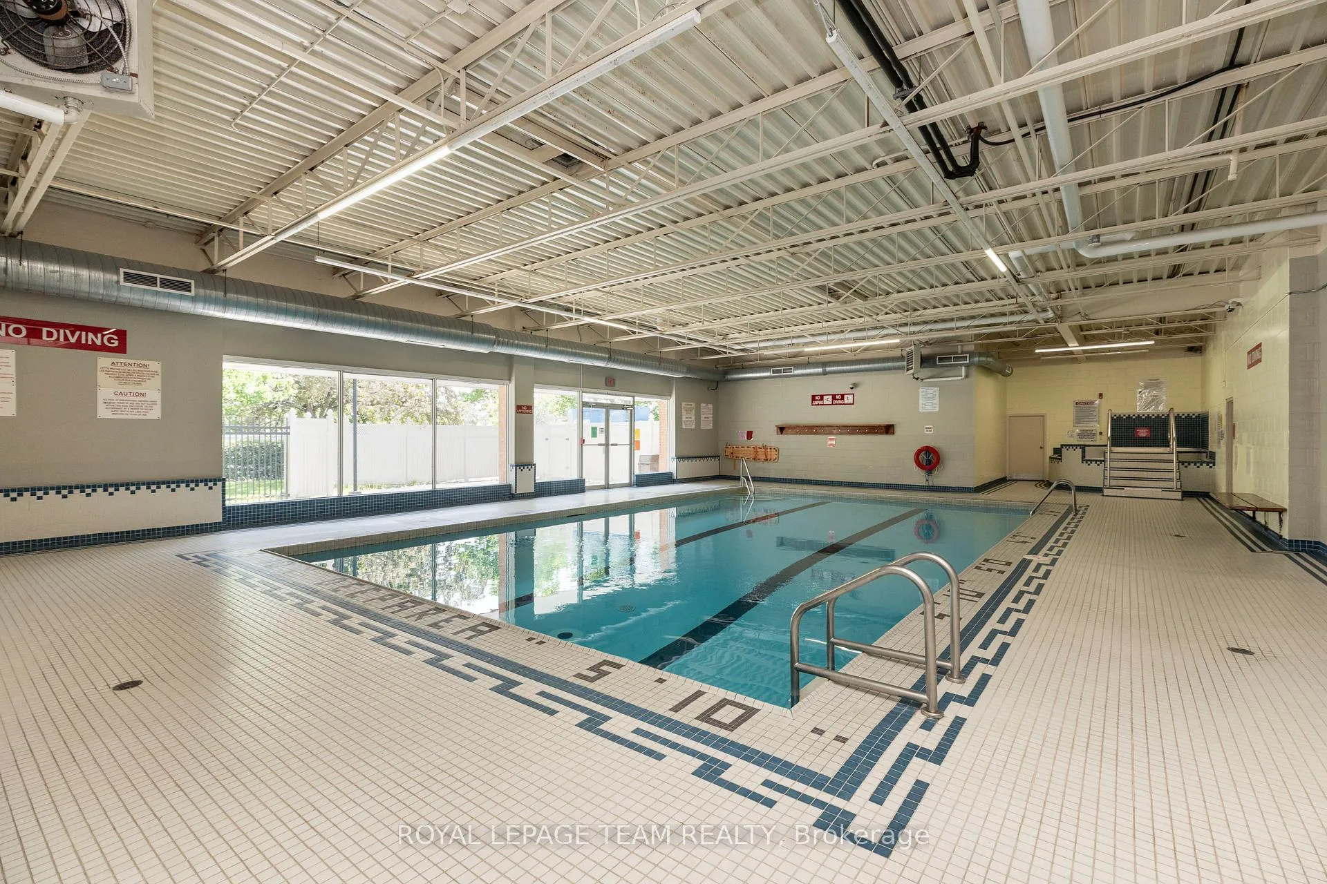 Photo 9 of Unit 313, 2020 Jasmine Crescent, Ottawa, Beacon Hill South — HOMEH