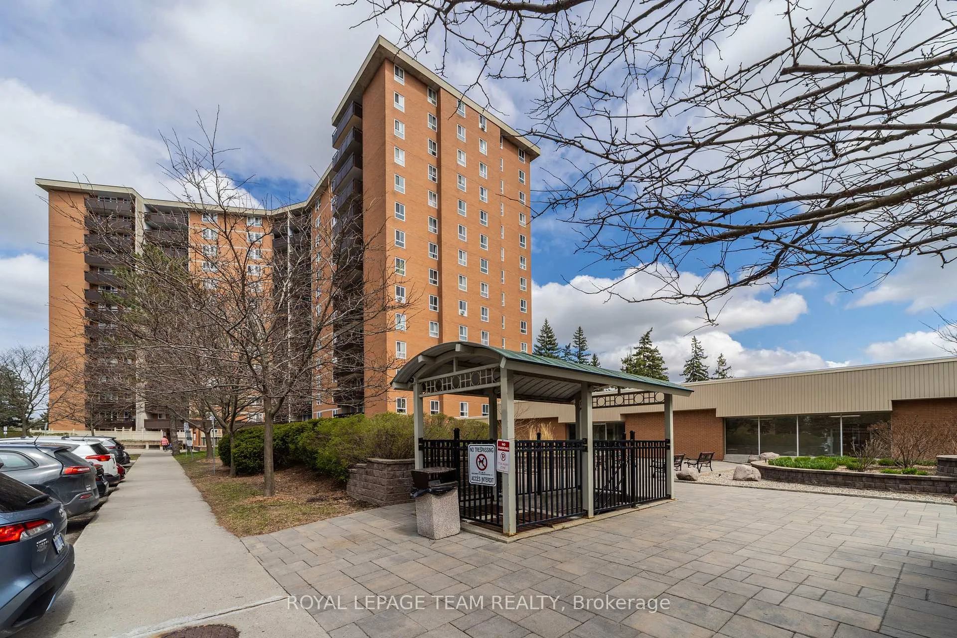Photo 16 of Unit 313, 2020 Jasmine Crescent, Ottawa, Beacon Hill South — HOMEH