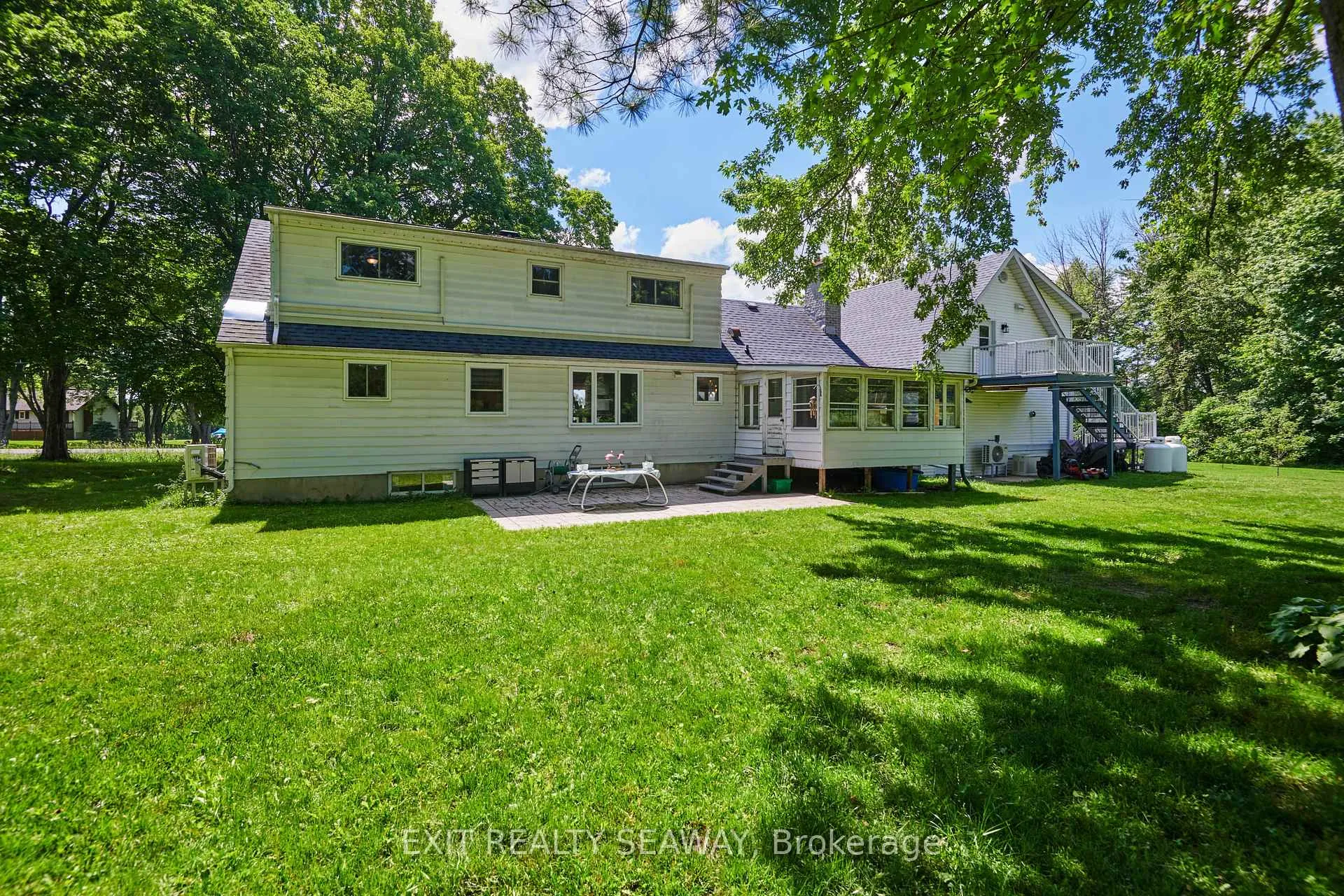 Photo 35 of 20199 County Rd 2, South Glengarry, South Glengarry (Charlottenburgh) Twp — HOMEH