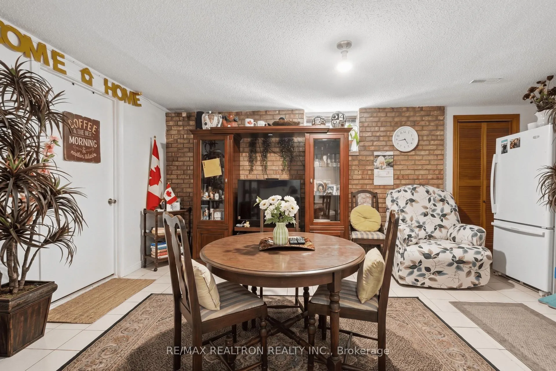 Photo 36 of 275 Aberdeen Avenue, Vaughan, East Woodbridge — HOMEH
