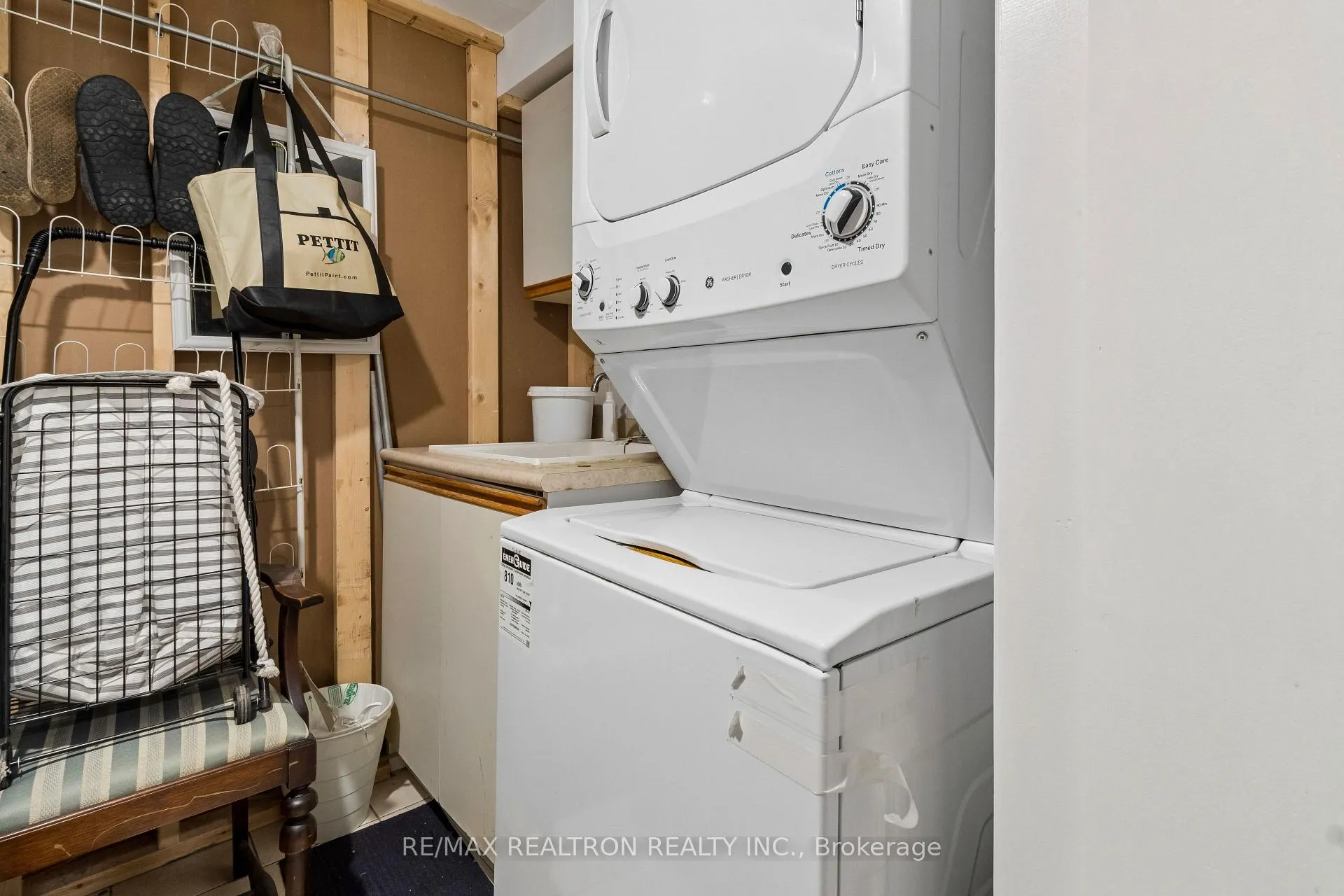 Photo 42 of 275 Aberdeen Avenue, Vaughan, East Woodbridge — HOMEH