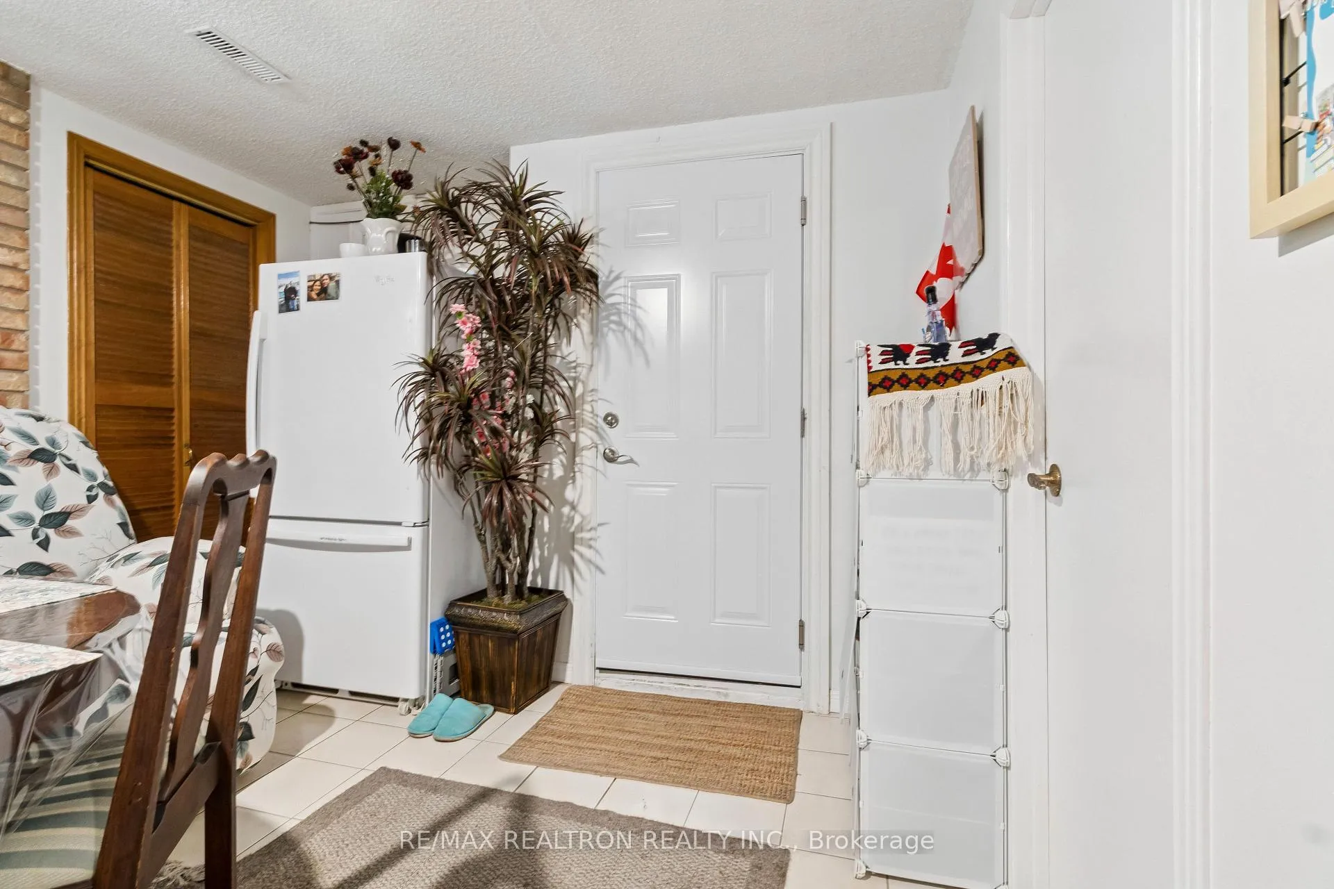 Photo 43 of 275 Aberdeen Avenue, Vaughan, East Woodbridge — HOMEH