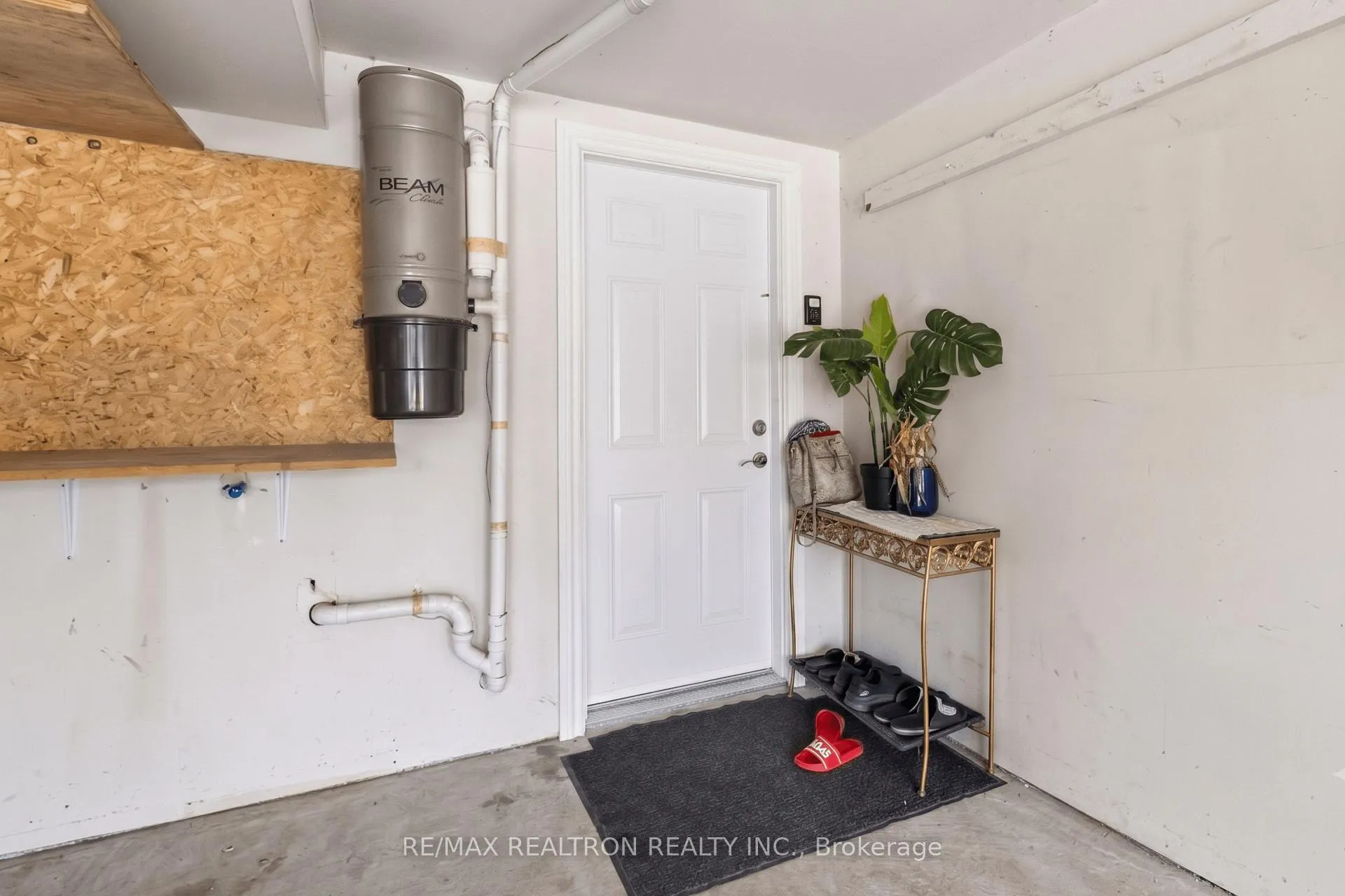 Photo 44 of 275 Aberdeen Avenue, Vaughan, East Woodbridge — HOMEH